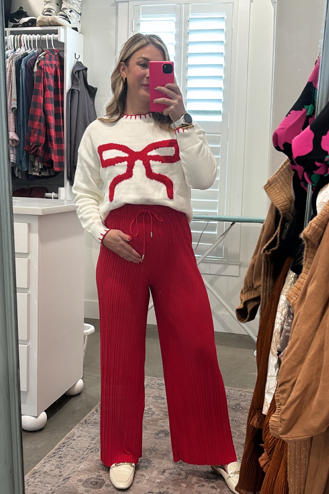 Pregnant mammas! You need this Christmas outfit!!! 

#bumpfriendly #bumpoutfit #dressthebump

#LTKSeasonal #LTKHoliday #LTKBump