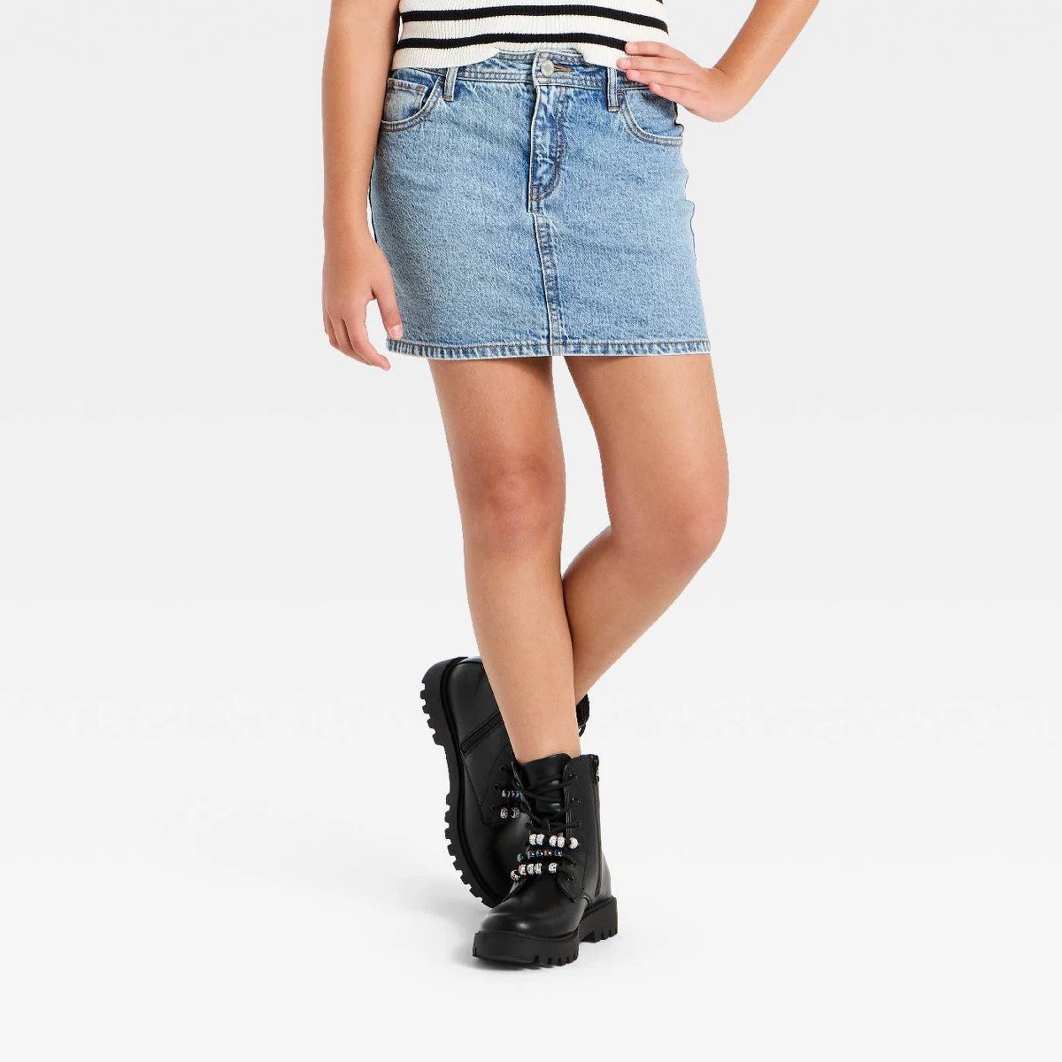 Girls' Mid-Rise Denim Skort - art class\u2122 Light Blue Denim M | Target