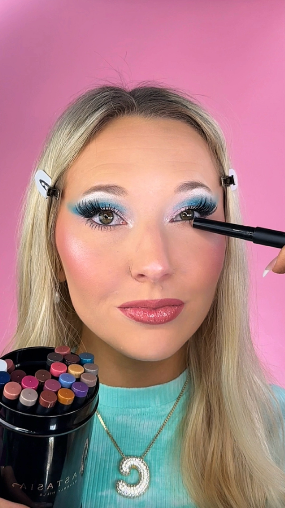 New @anastasiabeverlyhills eyeshadow sticks👀👏✨ @Macys 

#LTKselfcare #LTKgrwm #LTKBeauty
