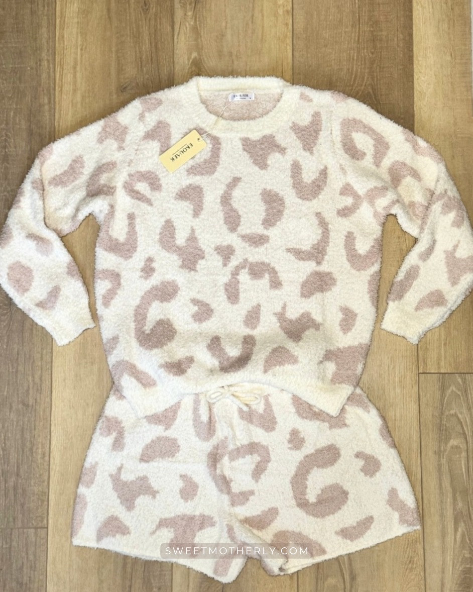 The comfiest, softest lounge set is back on promo! 𝟰𝟬% 𝗼𝗳𝗳 with our code and worth. every. penny.  

Cozy matching lounge sets
Soft knit joggers and tops
Everyday comfort wear at home
Relaxed ribbed lounge pieces
Elevated pajamas for daytime
Neutral-toned comfy outfits
Stretchy fabrics for all-day wear
Casual chic home essentials
Stylish off-duty basics

#LTKSaleAlert #LTKootd #LTKSeasonal