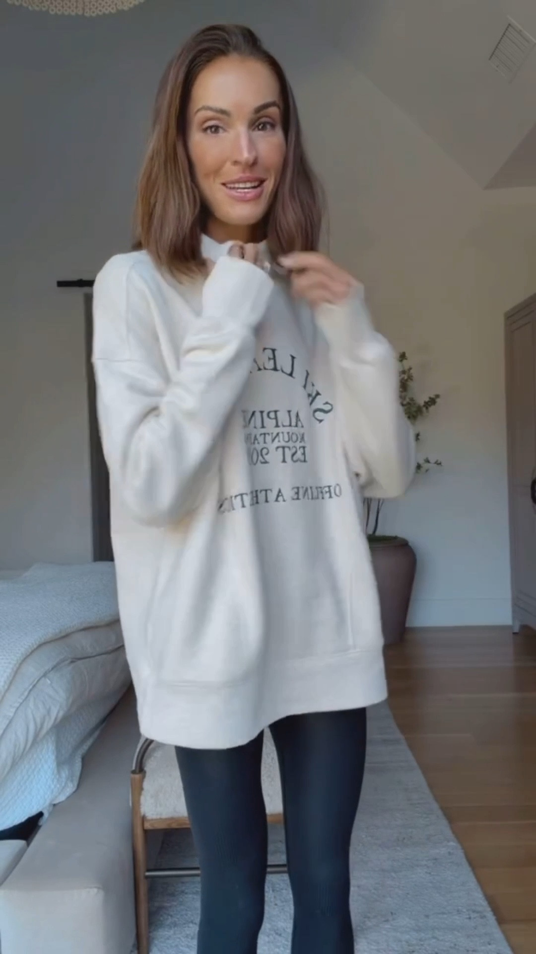 yayyy! this adorable mockneck is back in stock! 🙌🏼 perfect for cozy winter days at home or any travel days you have coming up for the holidays! 💯 