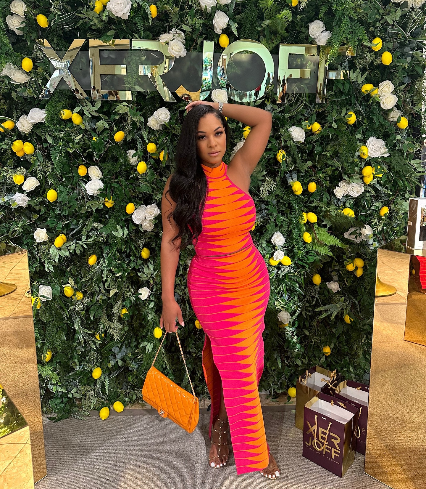 The kind you don’t find twice! ✨ The One. ✨

Started the day off at the @xerjoff event and ended it @paparazzichophouse- this restaurant is a total vibe, I’ll have to make a reel detailing my experience.