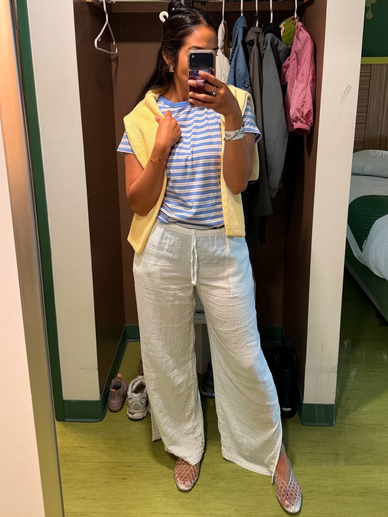 Comfy but make it cute

#LTKootd #LTKmomlife #LTKTravel