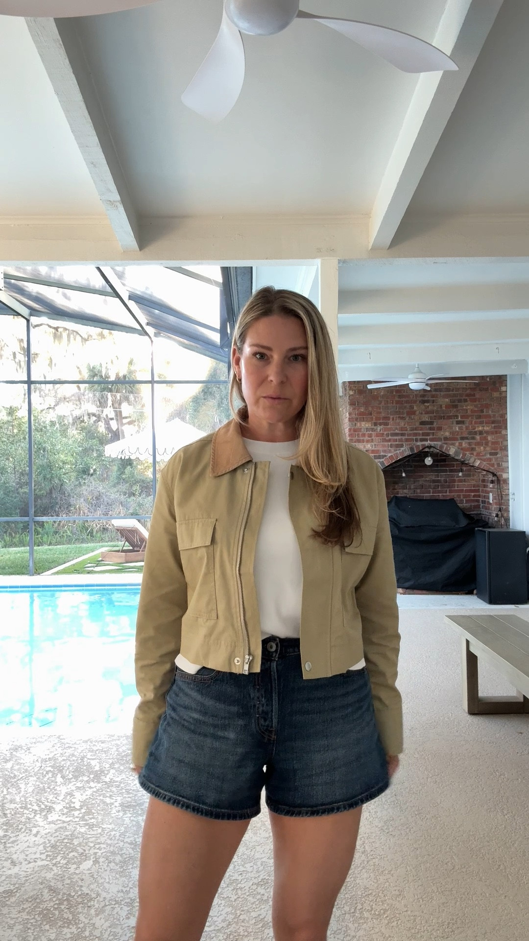 The cutest cropped jacket: medium 
T-shirt: medium 
Denim shorts: size up! I’m in a 29

#LTKdayinmylife #LTKSpringSale #LTKOver40