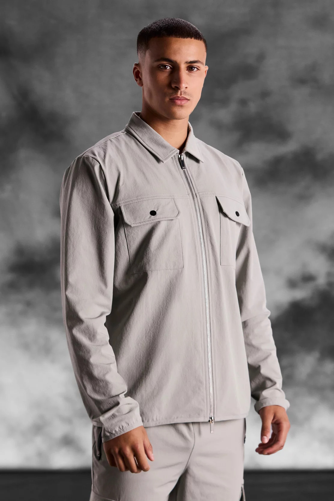 ArrDee Technical Stretch Cargo Harrington | boohooMAN (DE, IE & UK)