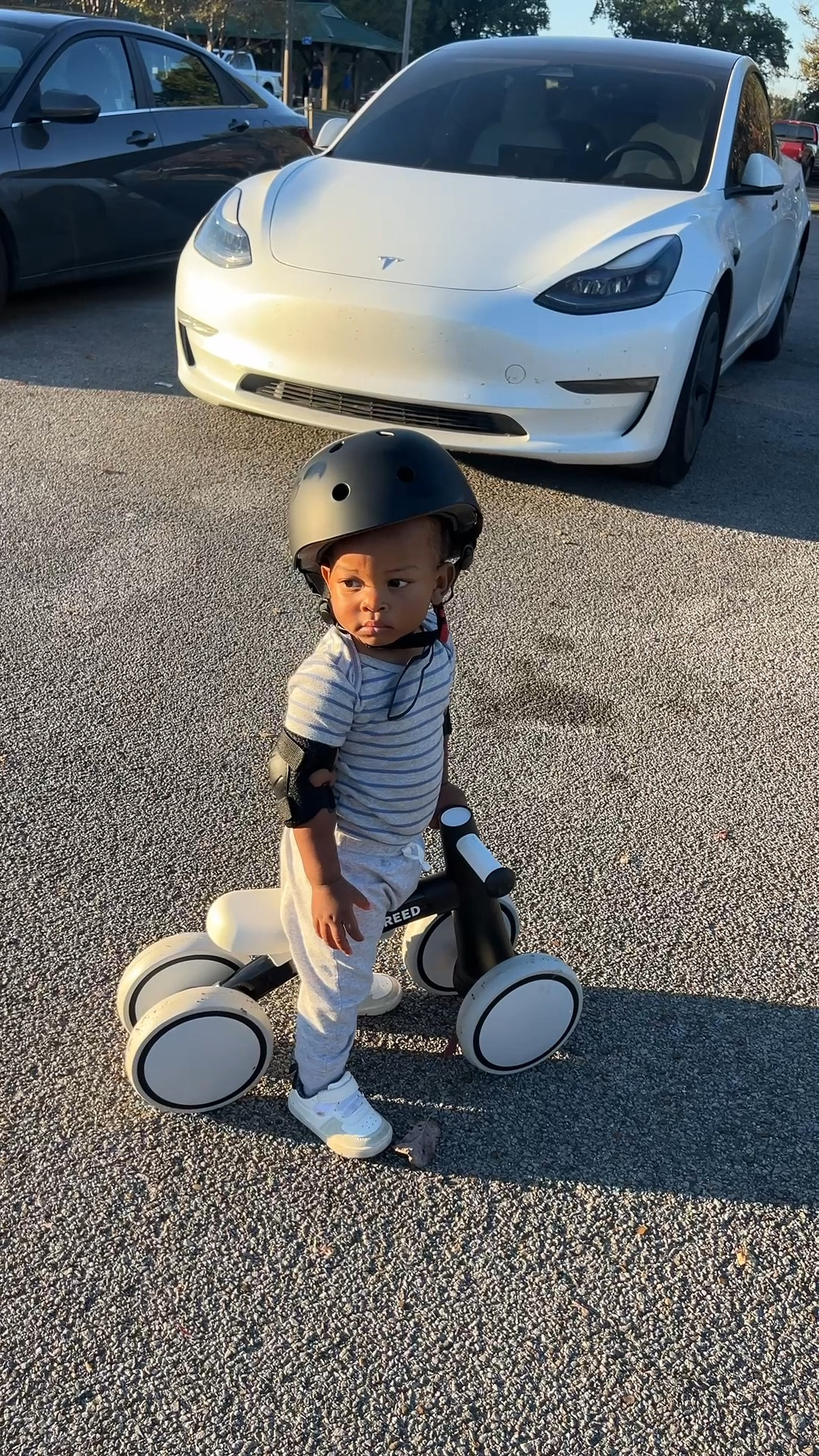 My son’s bike and helmet set—perfect for toddlers learning how to balance on a bike and ride safely. 


#LTKFindsUnder100 #LTKBaby #LTKFamily