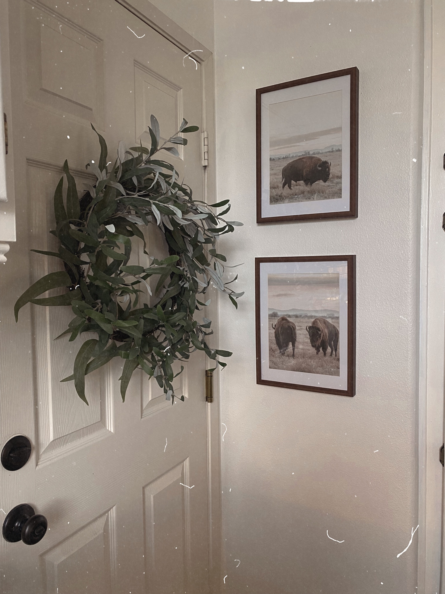 Cute Buffalo frames for under $50!

Kitchen decor, neutral home, Target 