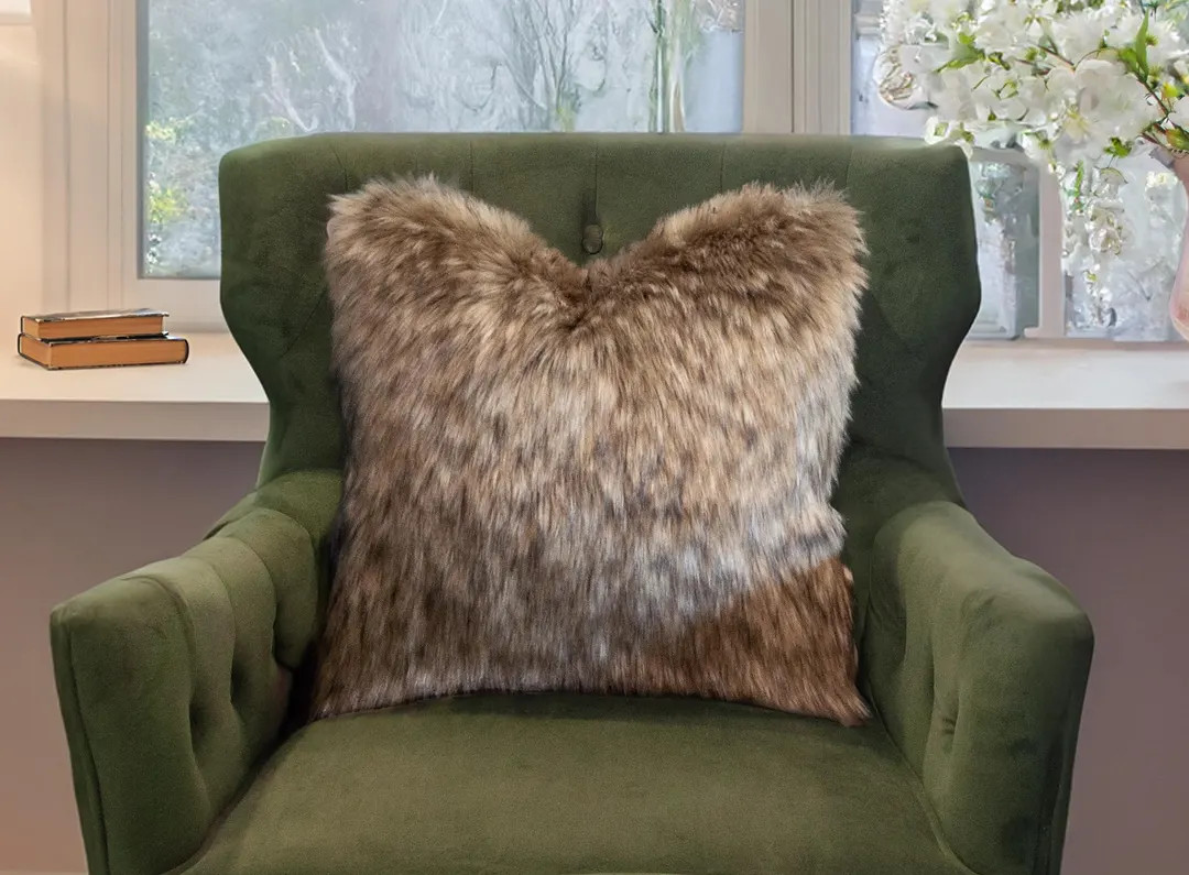 Brown Faux Fur Throw Pillow Cover - Luxury Golden Brown Wolf Faux Fur Pillow - Light & Dark Brown... | Etsy (US)