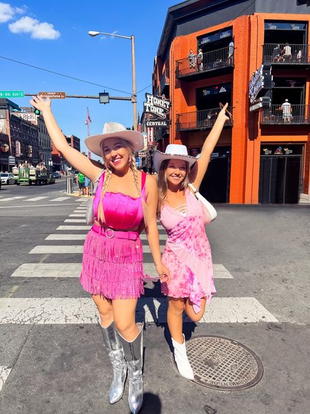 Broadway girls in Nashville!

Pink outfits for Nashville
Country outfits
Nashville outfit inspo
Nashville birthday outfit
Pink fringe skirt


#LTKparties #LTKSeasonal #LTKtravel