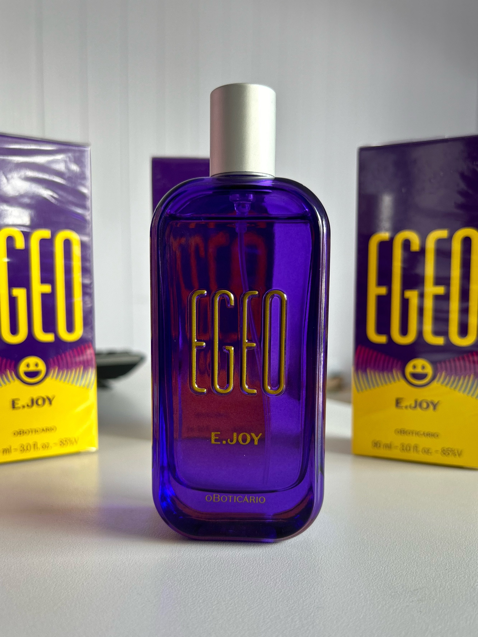 Egeo E.Joy Desodorante Colônia 90ml
Com o exclusivo Joy Effect, a nova fragrância de Egeo te convida a vibrar com a química da felicidade.

#LTKbeauty #LTKbrasil #LTKsalealert