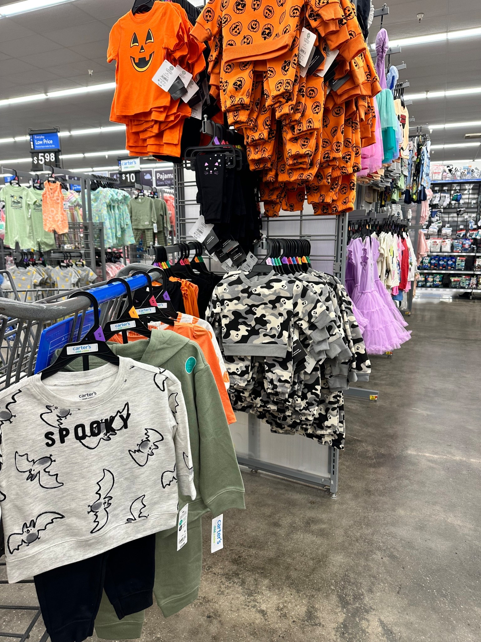 It's almost spooky season! I found so many great finds on Walmart! #walmartpartner #walmartfashion @walmart @walmartfashion
