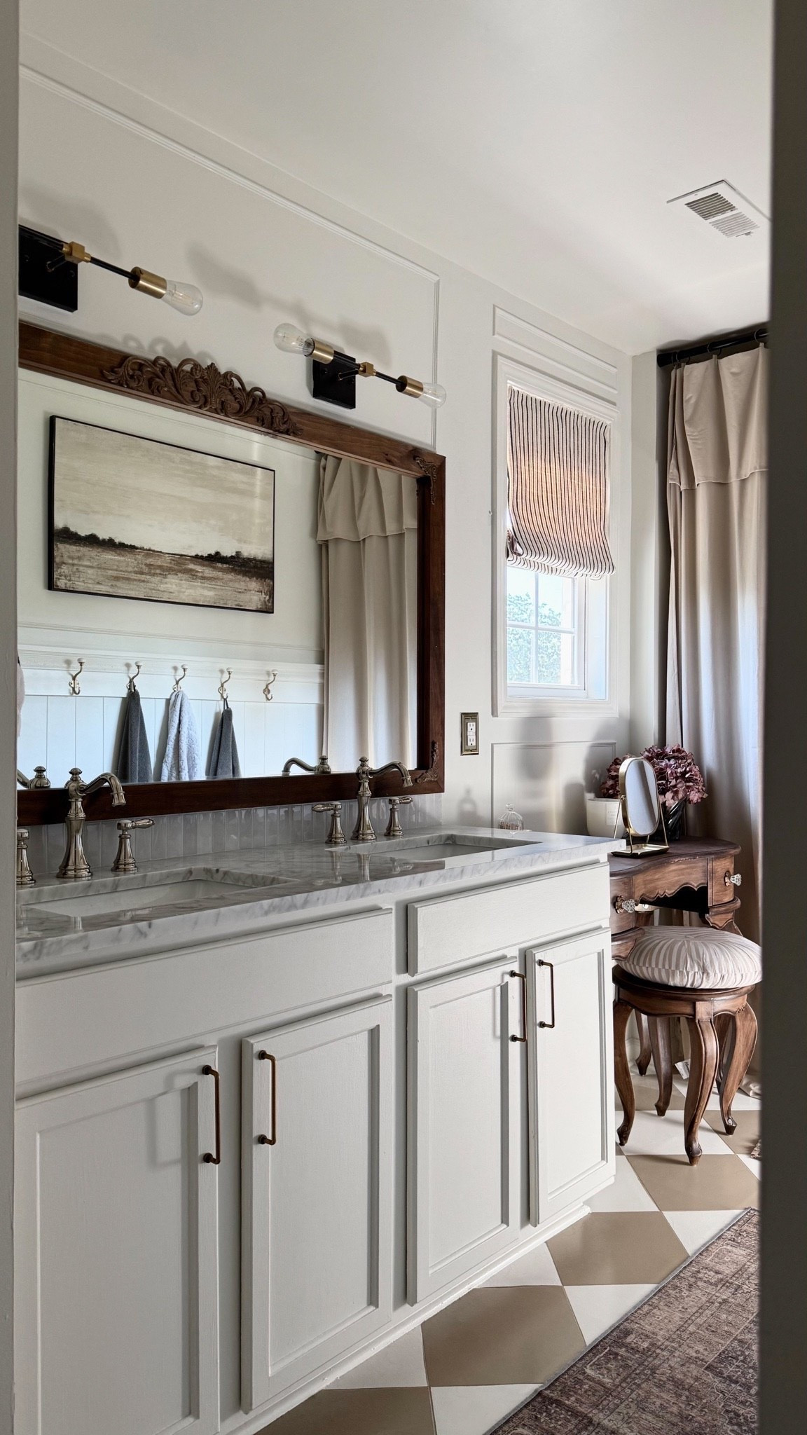 Mirror appliqués ✨

#LTKHome #LTKSaleAlert