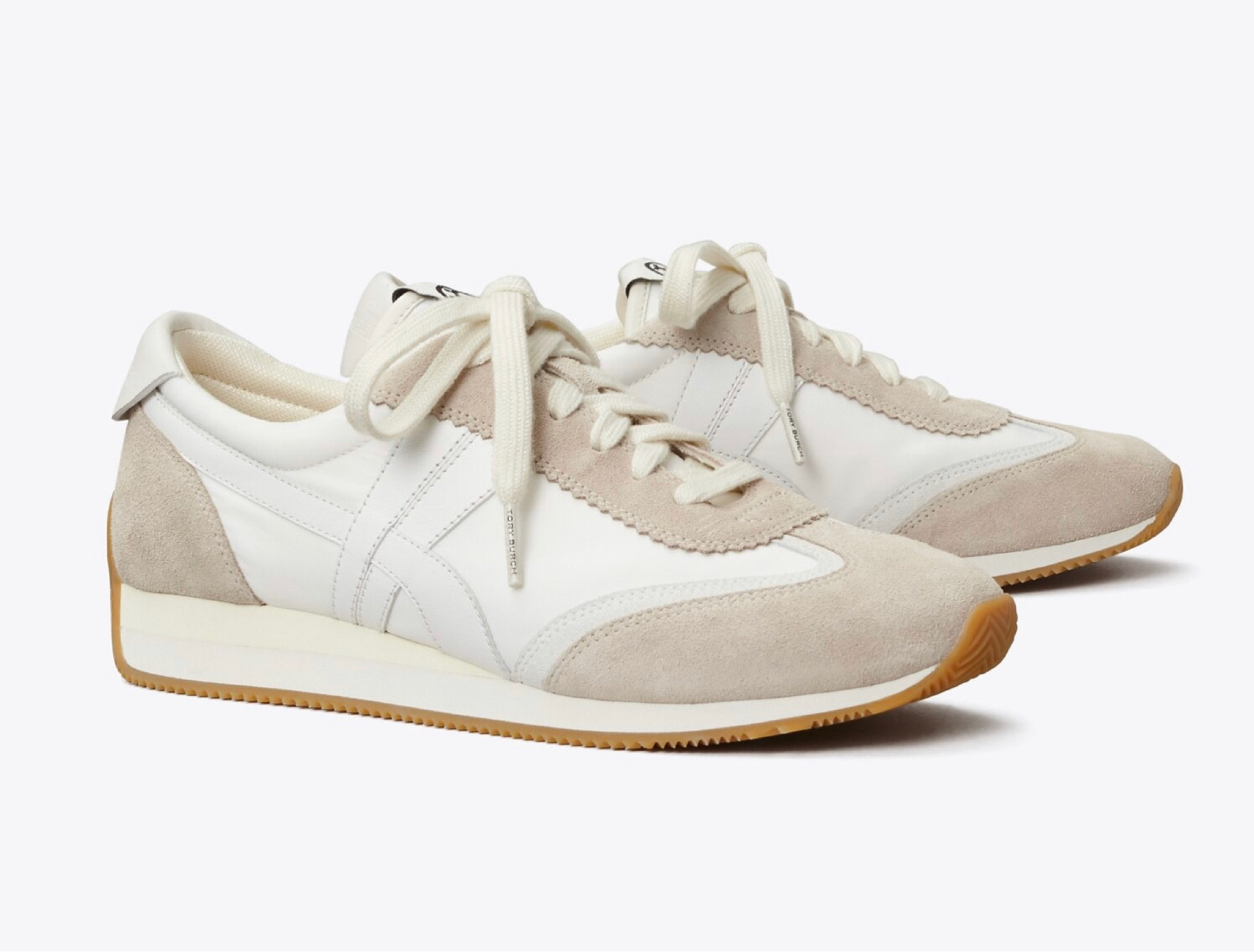 HANK SNEAKER

#LTKFind #LTKshoecrush #LTKsalealert