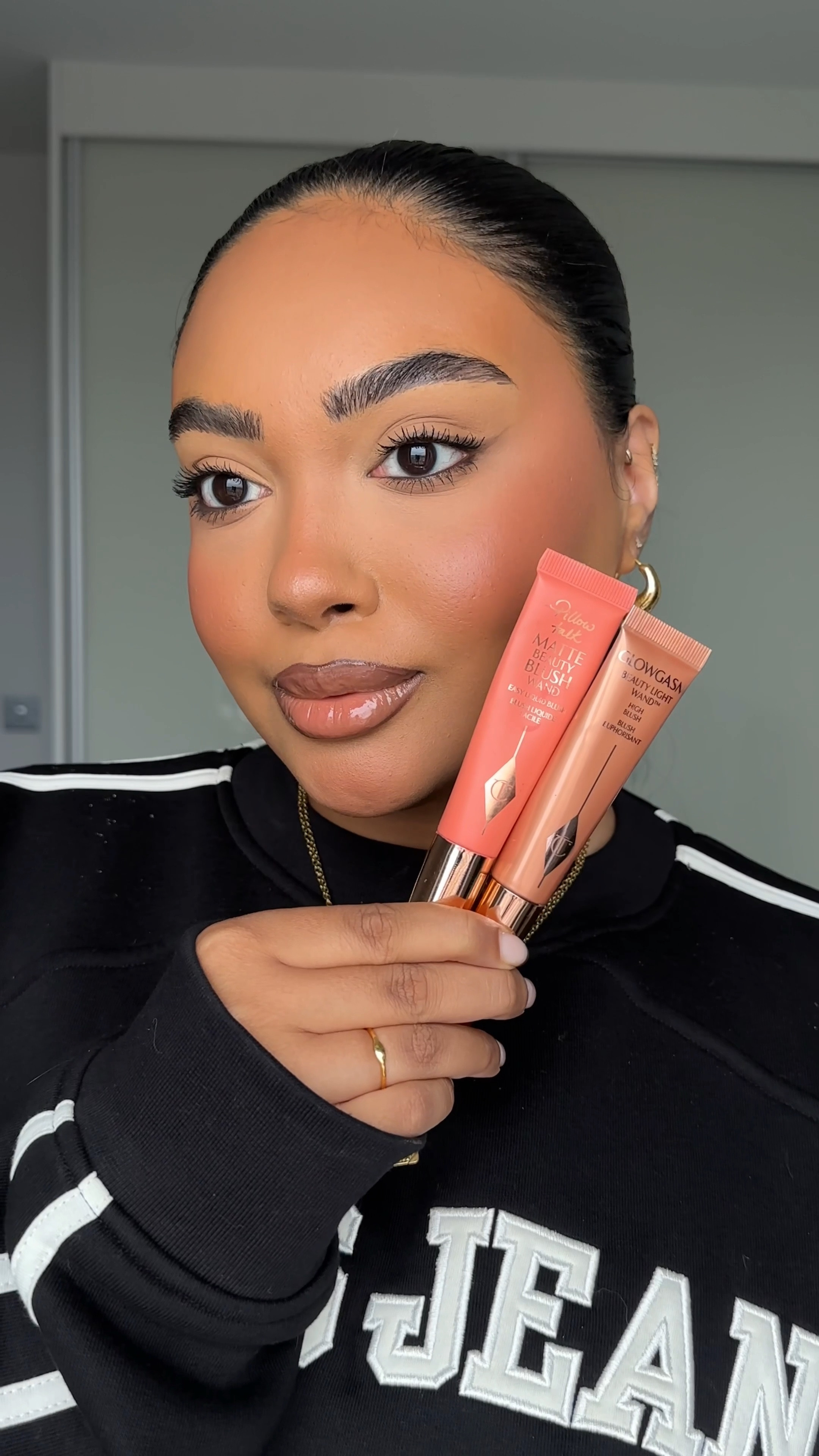 Charlotte tilbury, beauty routine, makeup routine, Charlotte tilbury beauty wand, liquid blush, liquid highlighter, pillow talk blush, Charlotte tilbury pillow talk, natural makeup look, makeup essentials, glowy makeup look, makeup tutorial 

#LTKeurope #LTKSeasonal #LTKbeauty