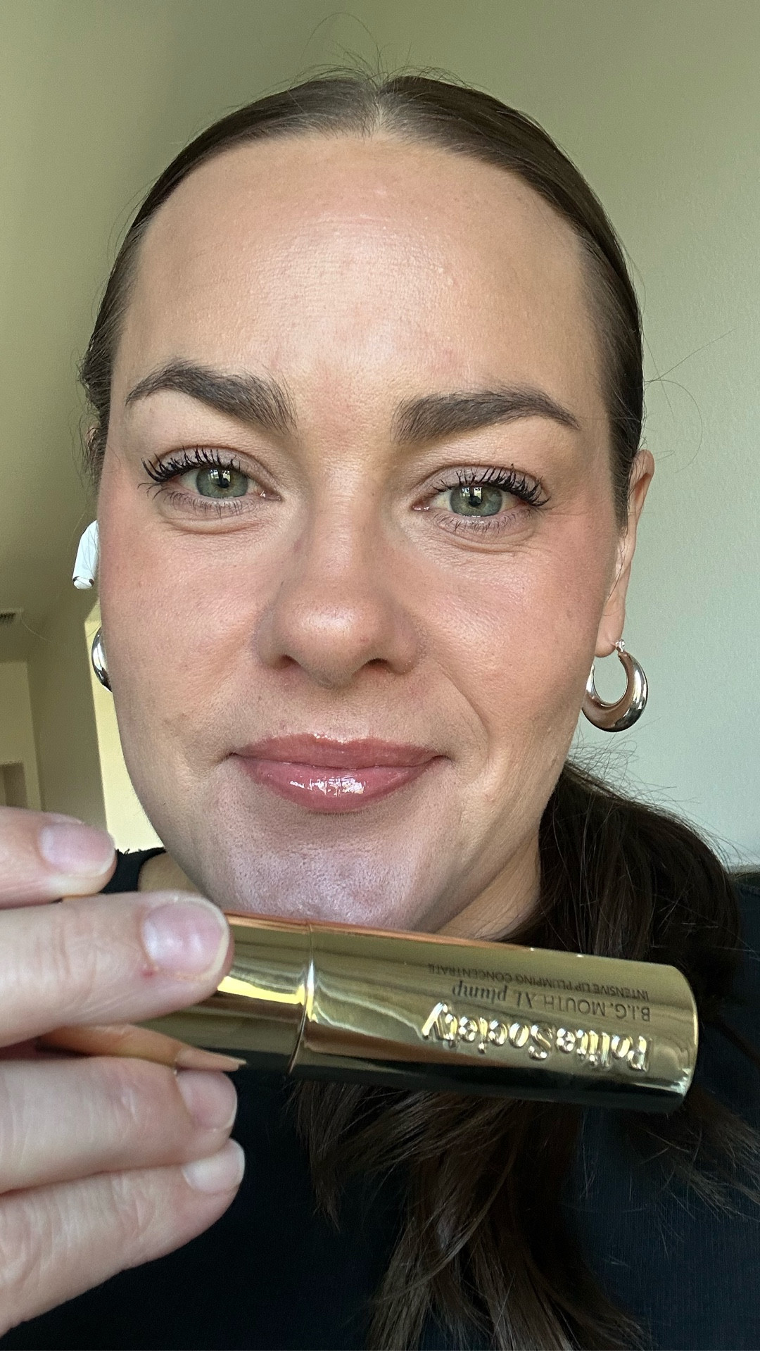 This stuff is legit!! 

#lipplumper #bigmouth #politesociety

#LTKOver40 #LTKFindsUnder50 #LTKBeauty