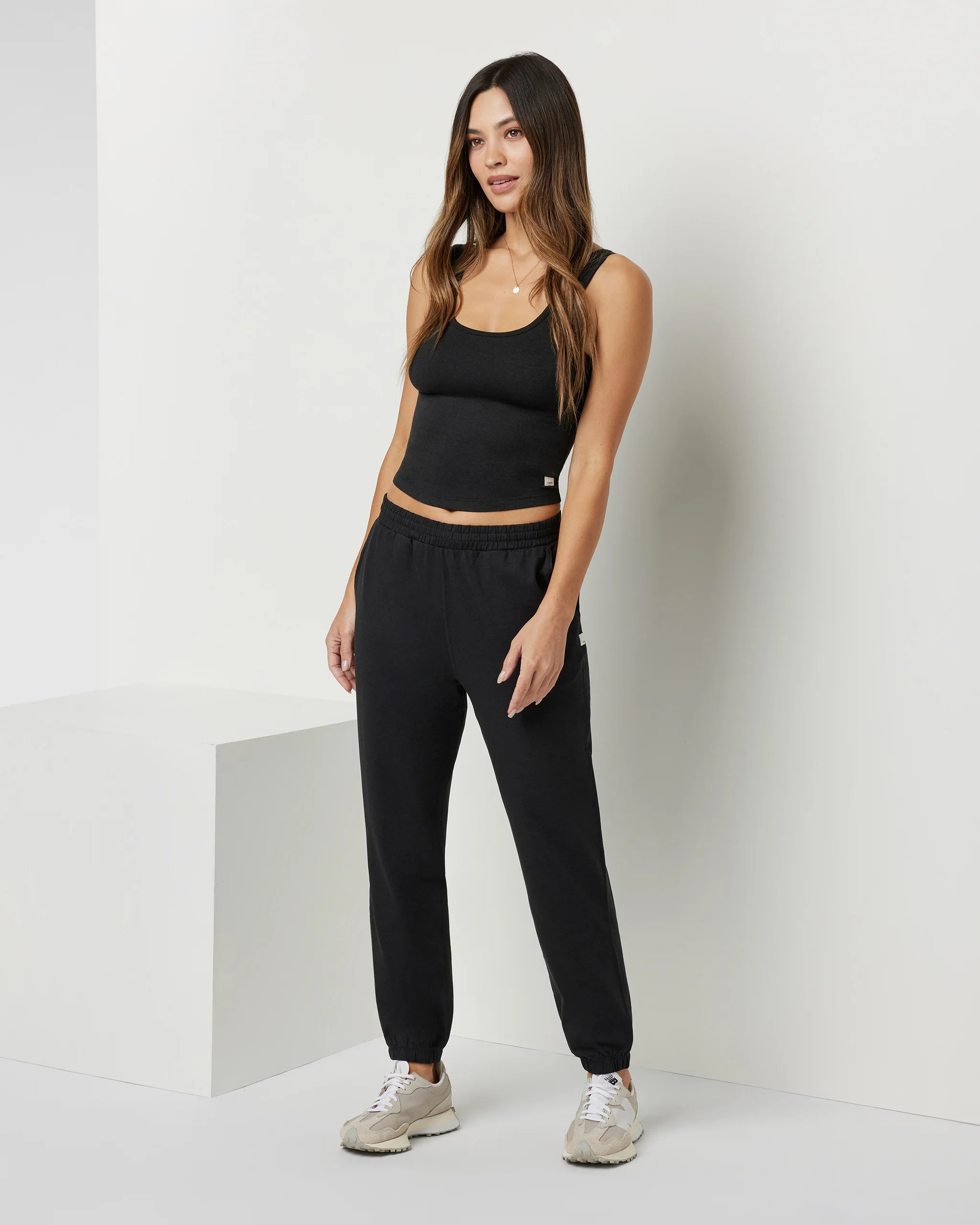 Boyfriend Sweatpant | Women's Black Sweatpants | Vuori | Vuori Clothing (US & Canada)