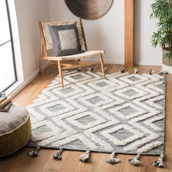 SAFAVIEH Handmade Kenya Shouko Moroccan Tribal Wool Rug | Bed Bath & Beyond