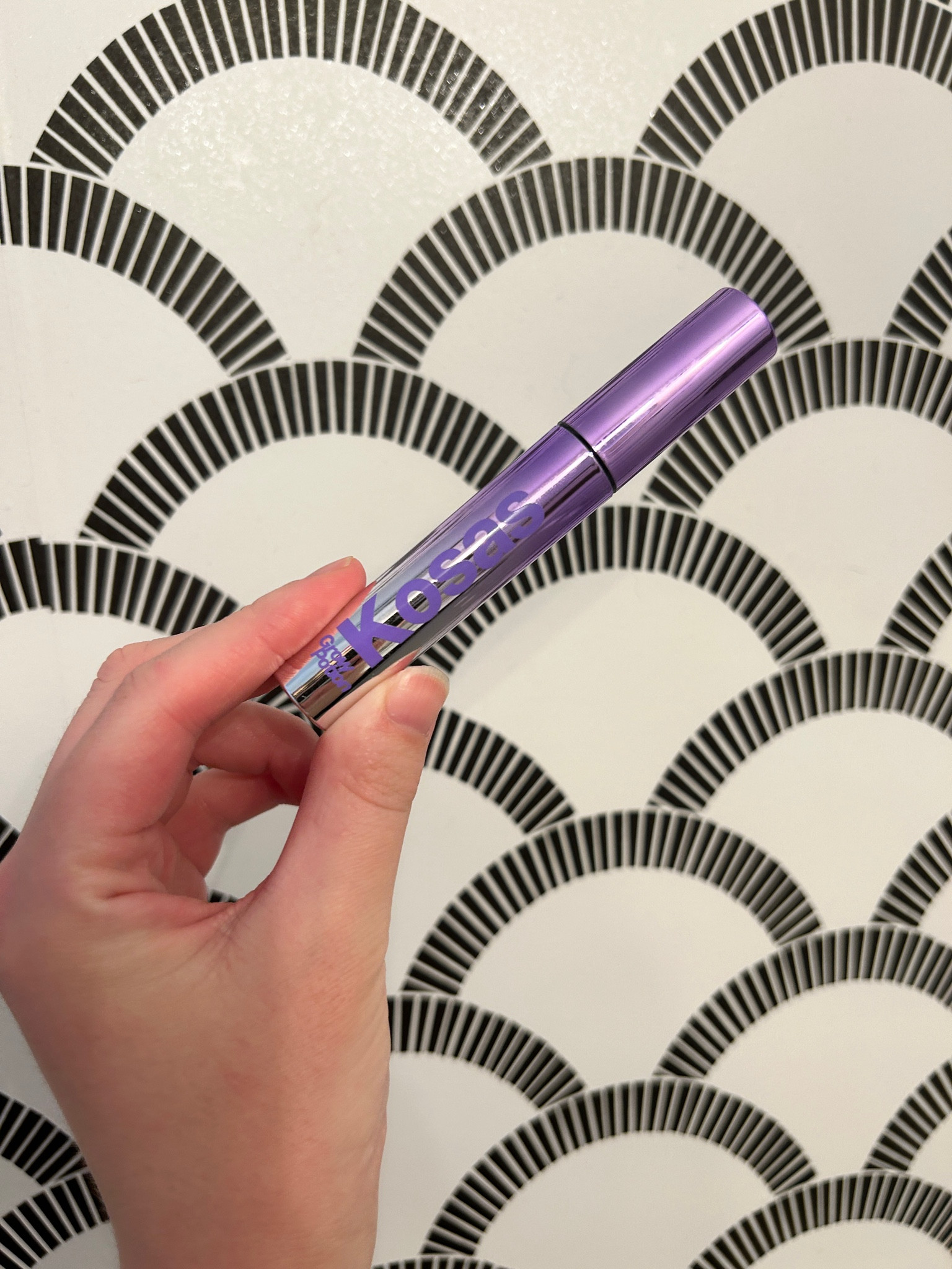 This stuff seriously works! It’s the lash and brow serum from Kosas and I’ve been using it for a few weeks now and I can see a difference in the length and volume of my lashes and brows! 

#LTKStyleTip #LTKBeauty #LTKFindsUnder100