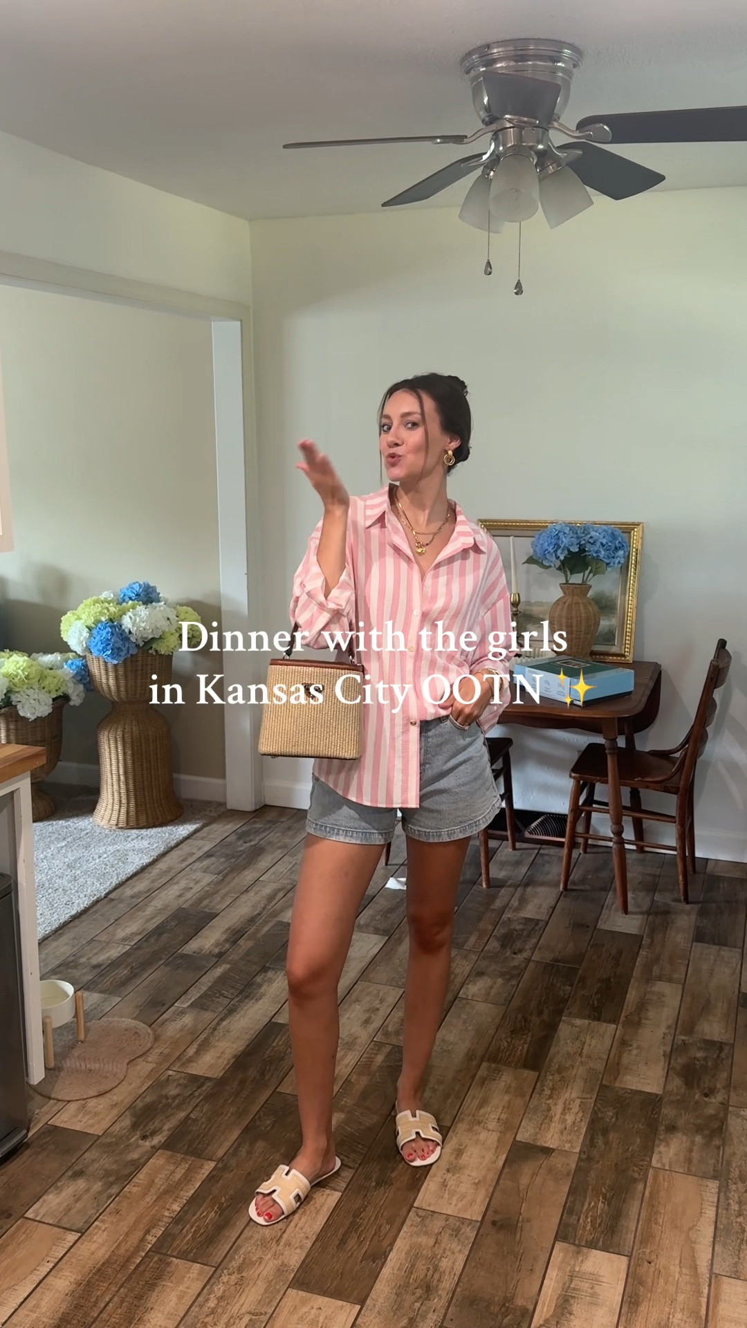 Cute but casual outfit for dinner either the girls🫶🏼💖 Summer outfit, cute but casual, summer outfit ideas, dinner outfit ideas, simple style outfits. 

#LTKSeasonal #LTKVideo #LTKfindsunder50