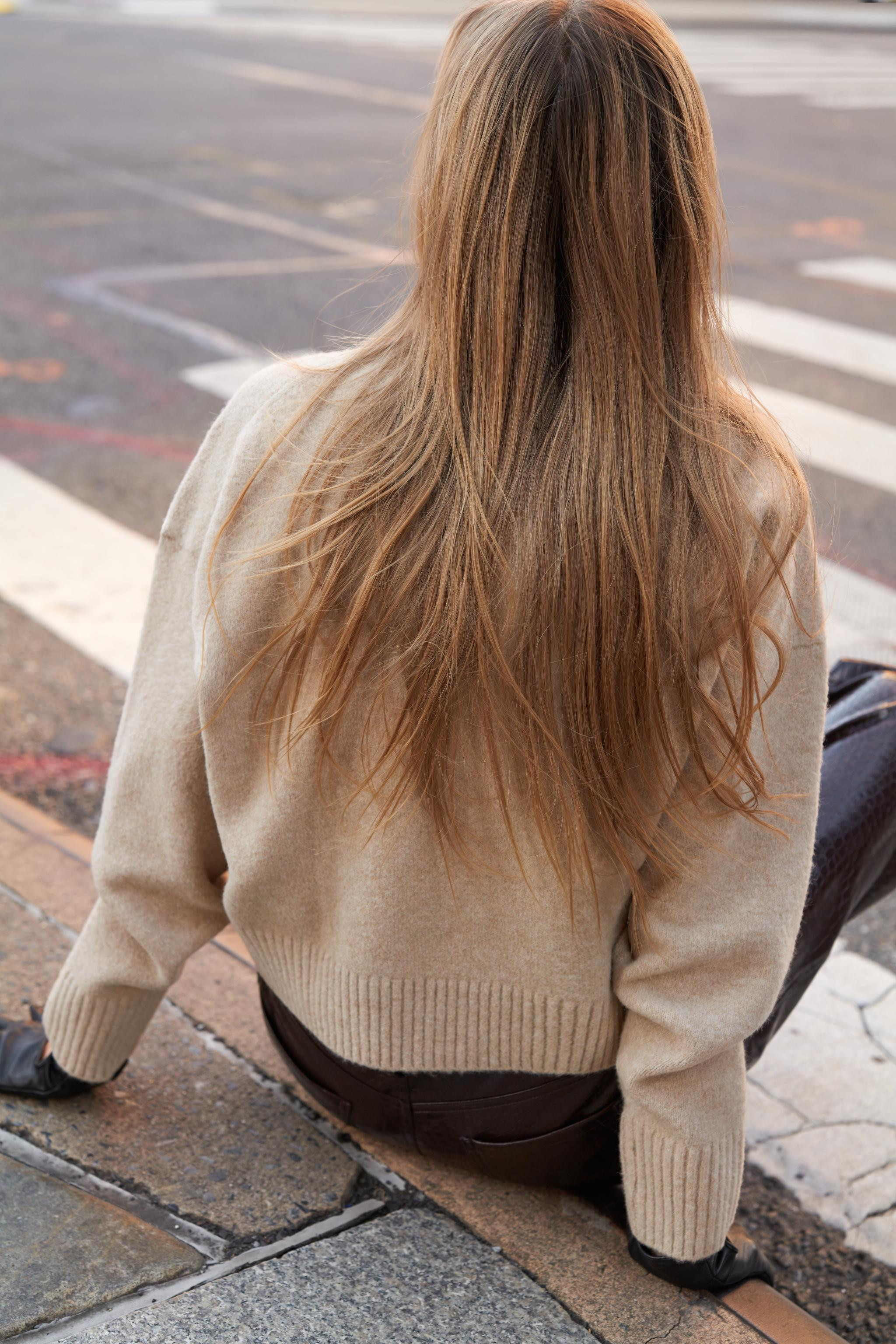 SOFT HIGH NECK KNIT JUMPER | Zara US