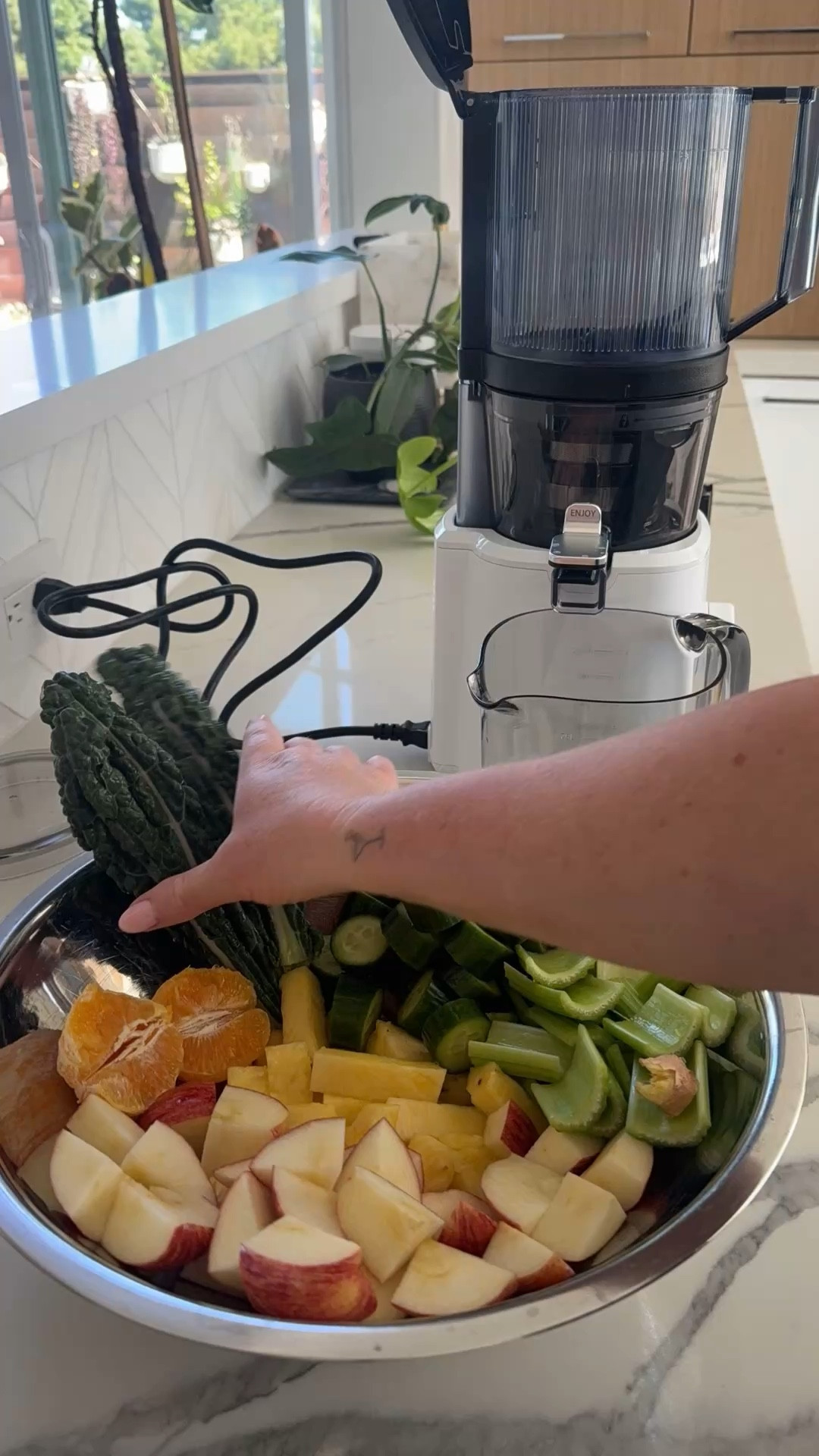 My Nama J2 juicer arrived yesterday and just got done with a farmers market haul. Omg you guys this thing is amazing! The juice tastes so good and it’s incredibly easy. I was hearing horror stories of how much of a pain juicing is. This is the opposite! So incredibly easy!

#LTKActive #LTKWatchNow #LTKHome