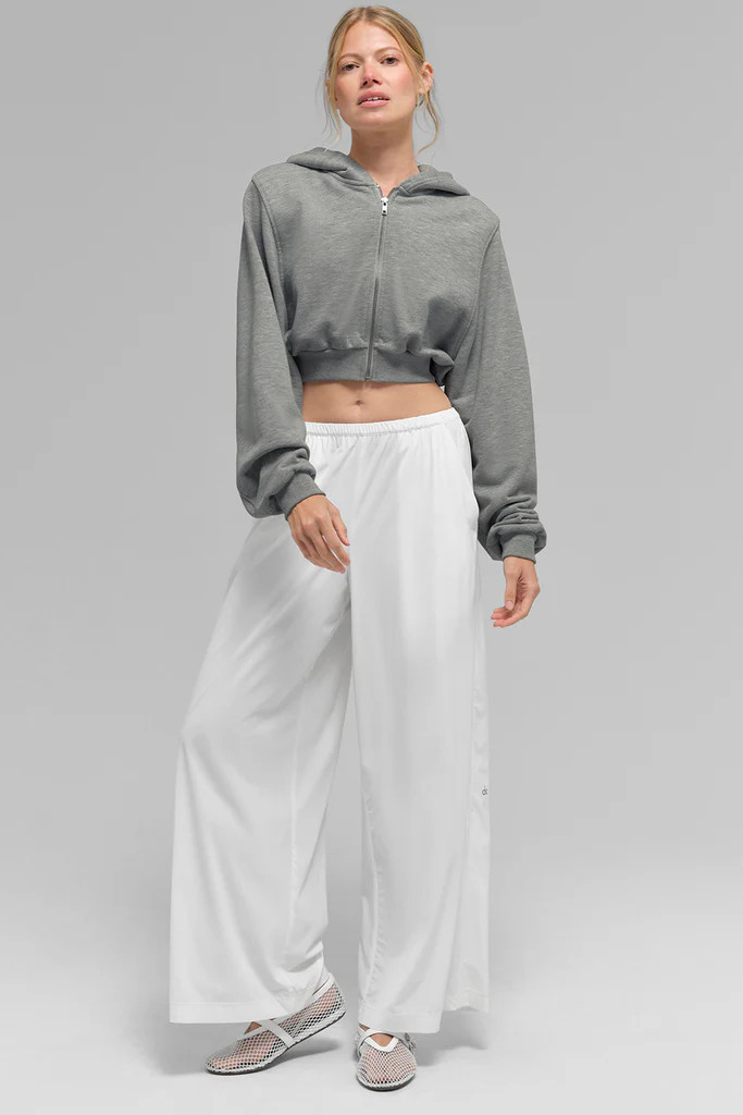 Core: WhiteShop All | Alo Yoga (US)