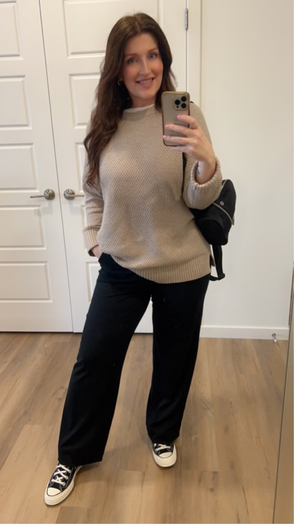 Fall ootd. I’m wearing a medium on both top and bottom 🙂. My converse are actually more of a cream colour as opposed to the whiter coloured ones linked. Happy Saturday! 

#LTKshoecrush #LTKmidsize #LTKover40