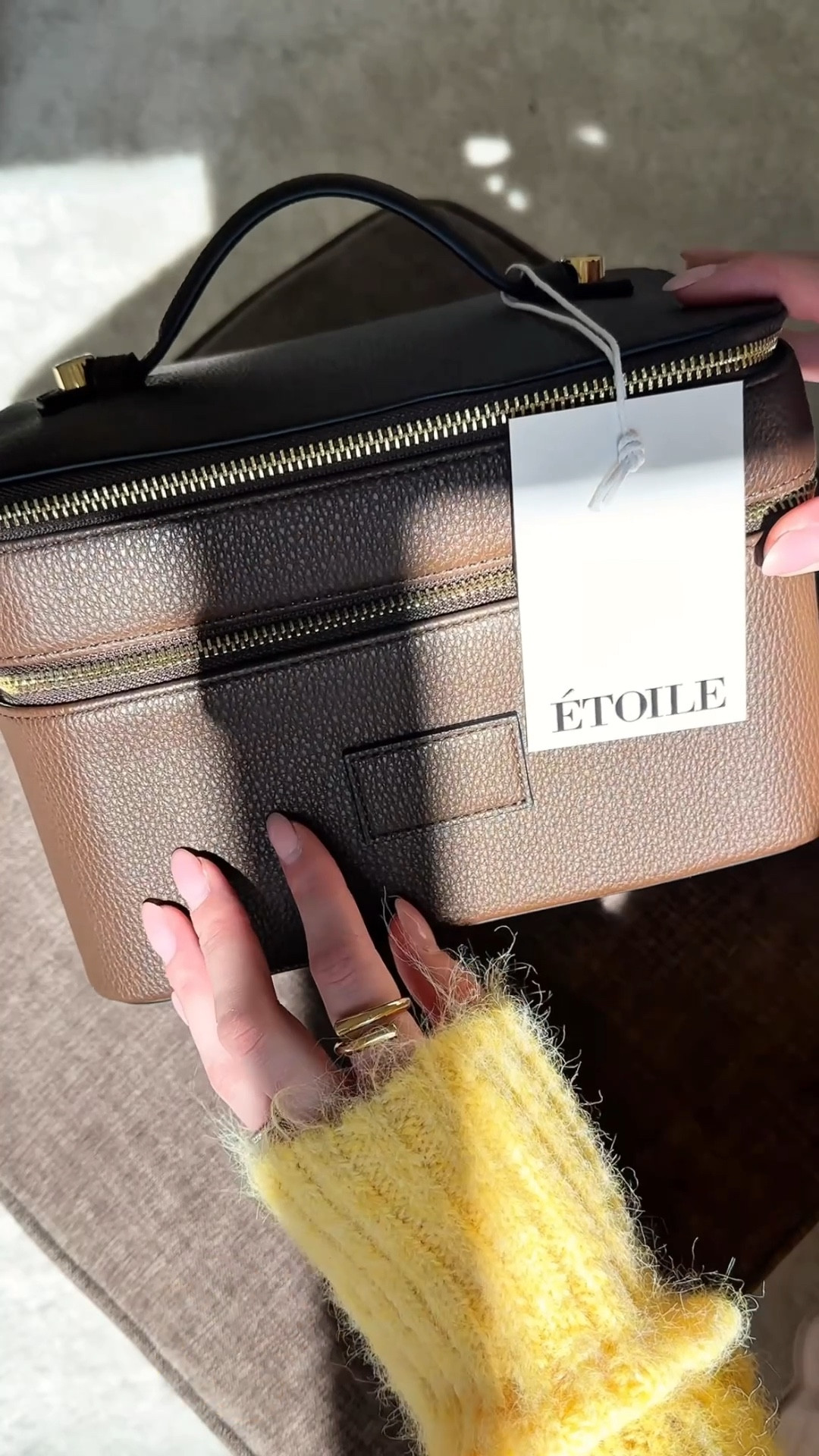 I was definitely due for a makeup bag update and this one from Étoile takes the cake! The leather, the organizers, the size, PERFECT ✨ 

Makeup Bag | Makeup | Makeup Organization | Vanity Case

#makeupbag #makeup #makeuporganization #vanitycasd

#LTKBeauty