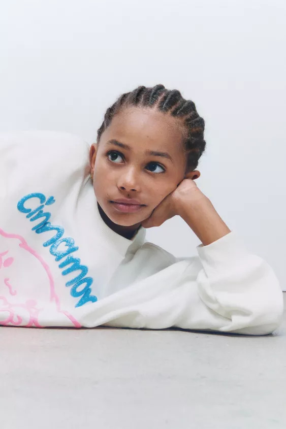 CINNAMOROLL © SANRIO RAISED SHINY SWEATSHIRT | Zara US