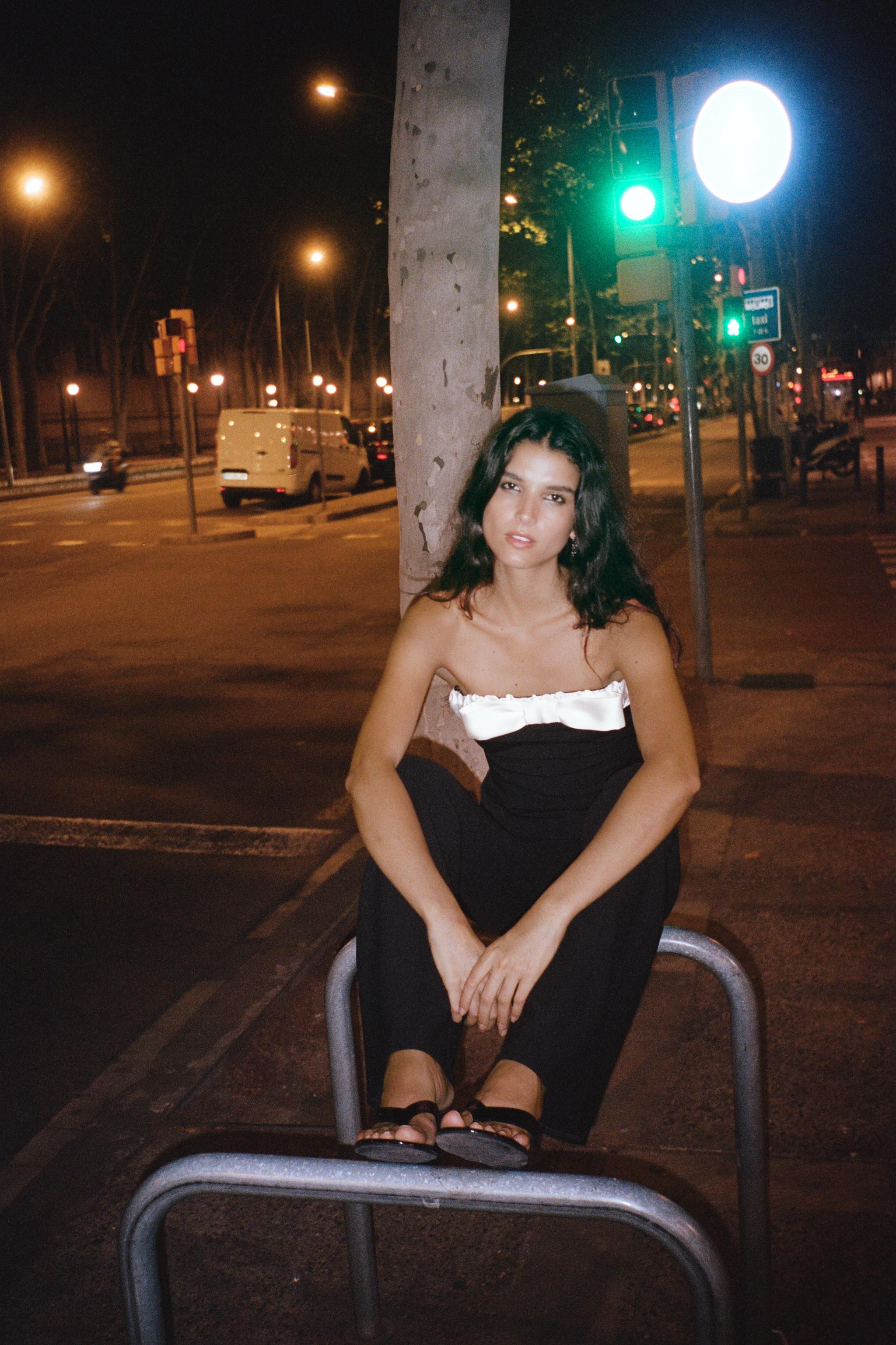 CONTRAST BOW BUSTIER TOP | Zara US