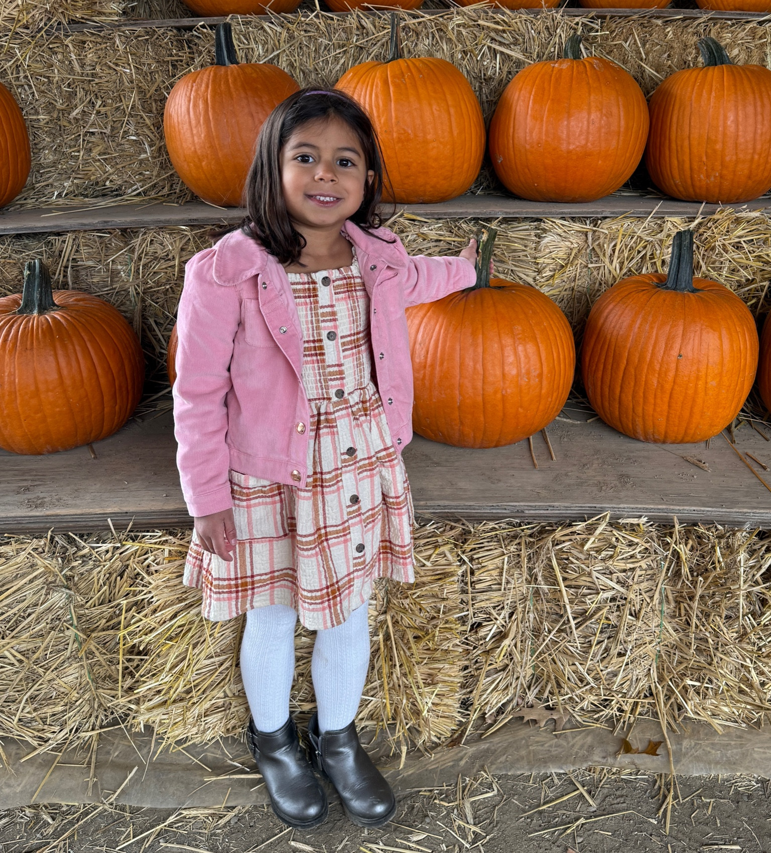 Cute girls fall outfit, pumpkin picking outfit for kids, family fall photos, target style on sale 

#LTKKids #LTKSeasonal #LTKFindsUnder50