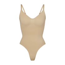 SCULPTING THONG BODYSUIT | SKIMS (US)