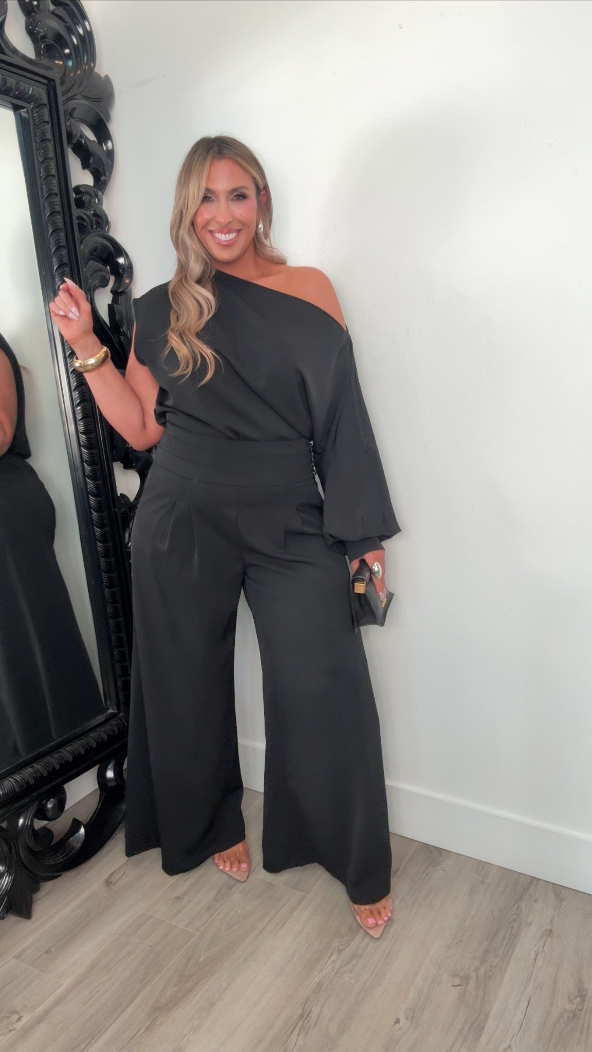 set size XL (TTS) stretchy 

#LTKootd #LTKMidsize #LTKOver40