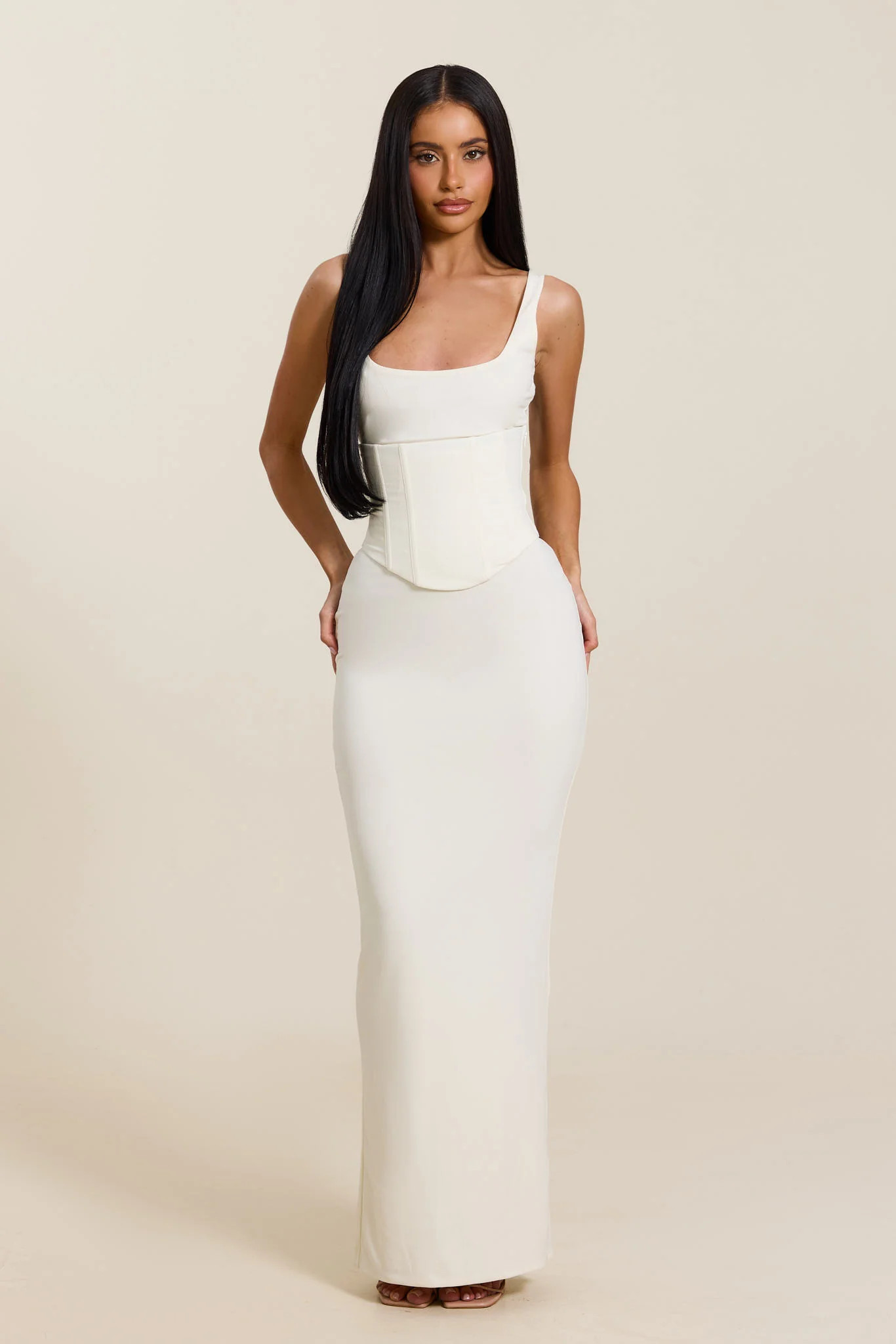 The Sandra Scoop Maxi in Cream | Mars The Label