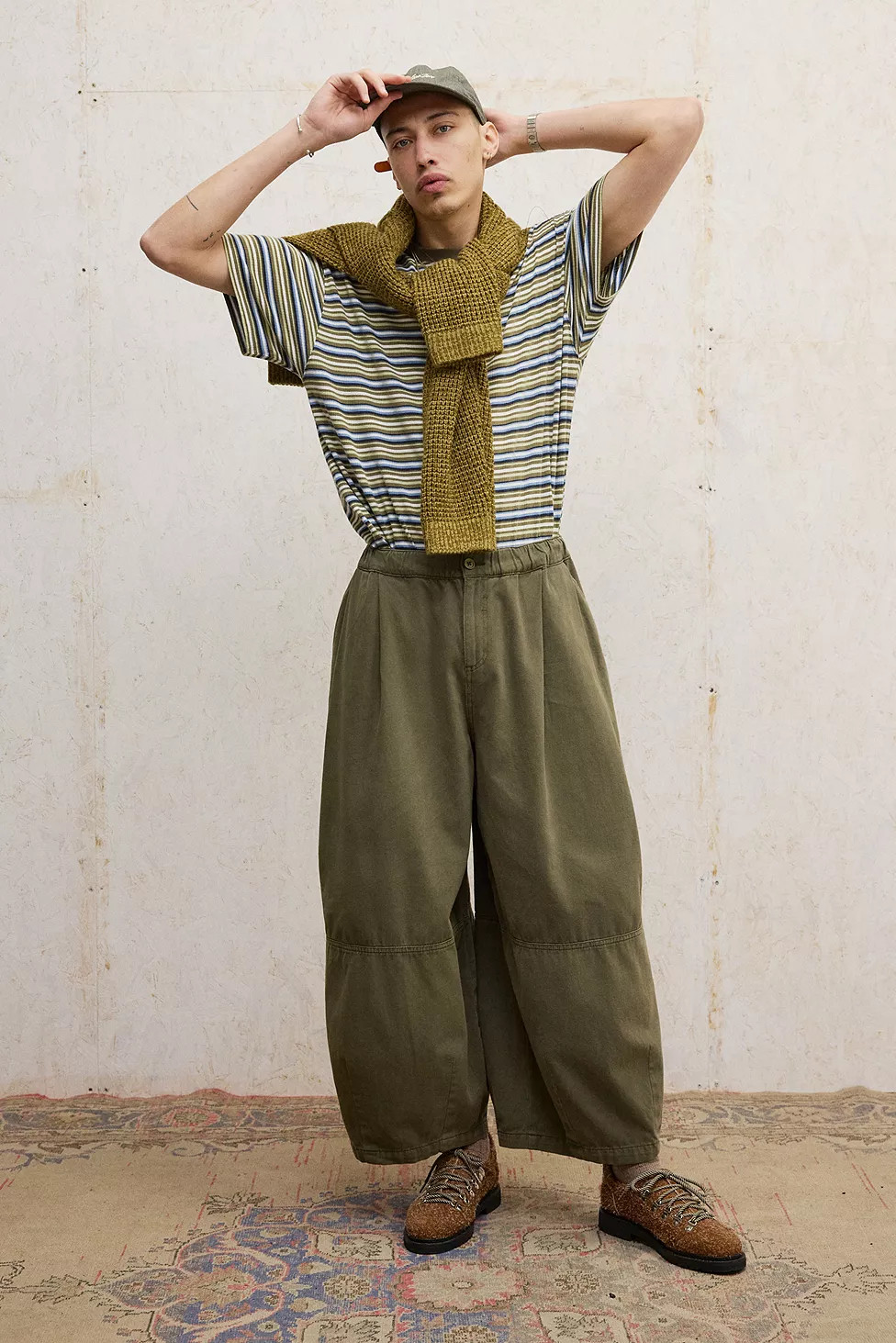 Loom Khaki Malachi Trousers | Urban Outfitters UK