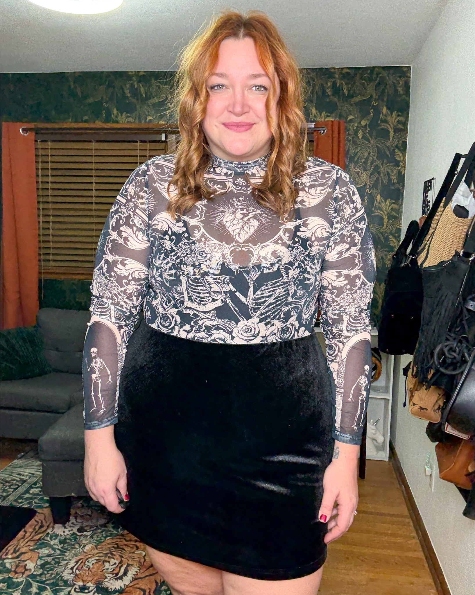 ☠️ this is my new favorite alternative plus size mid size friendly bodysuit. 
Wearing 3X as a US 18.

Code S1ustarajanestyle446 to save at SHEIN

#LTKFindsUnder50 #LTKPlusSize #LTKMidsize