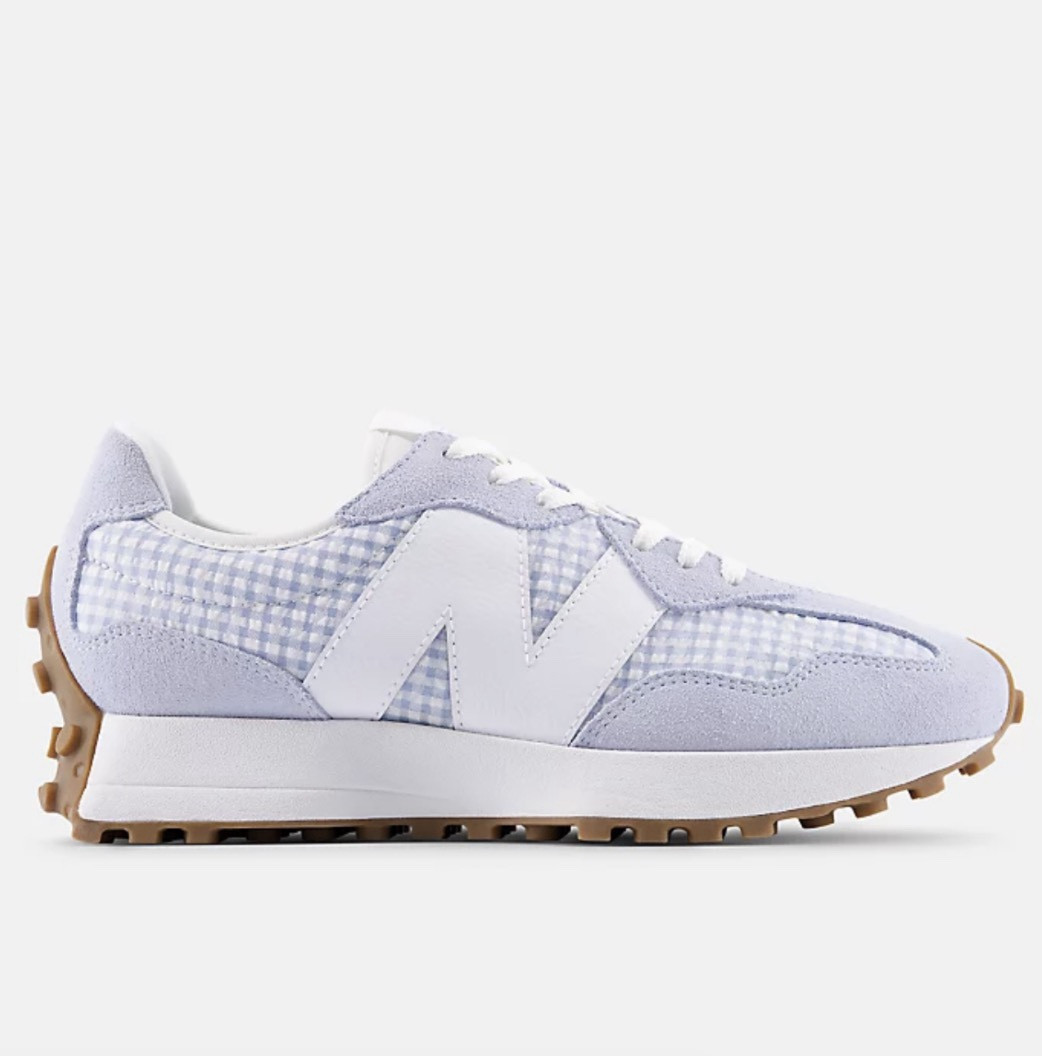 Restock Alert!!

The shoes that broke the internet this past weekend are back in stock & you can get 20% off if you’ve never shopped on the New Balance website before!!

#LTKU #LTKmomlife