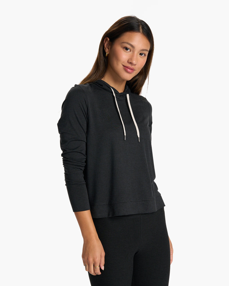 Halo Essential Hoodie | Vuori Clothing (US & Canada)