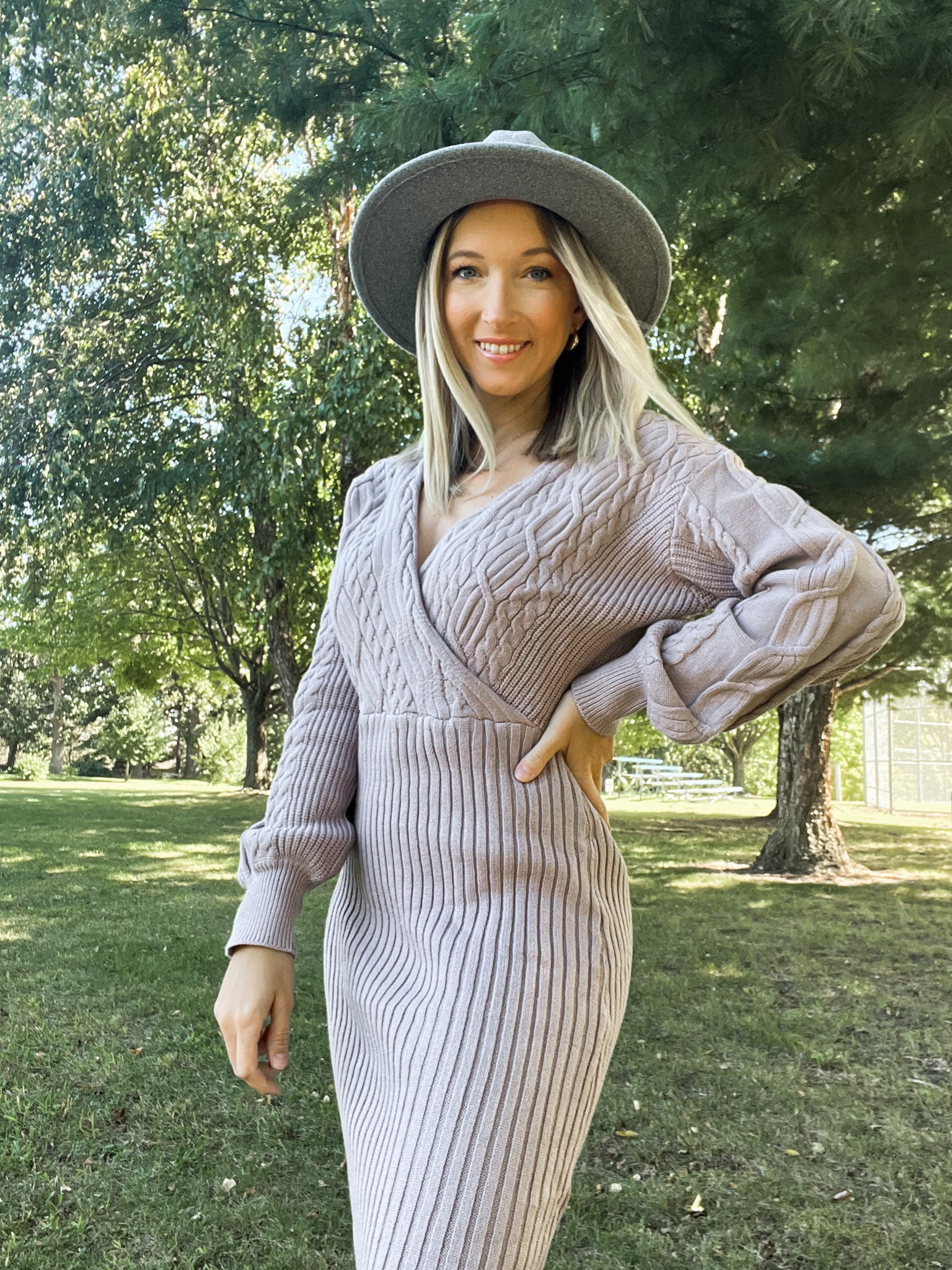 Sweater dress, fall fashion, fall dress, fashion blogger, fedora hat, Amazon fashion, target style



#LTKstyletip #LTKSeasonal #LTKunder50