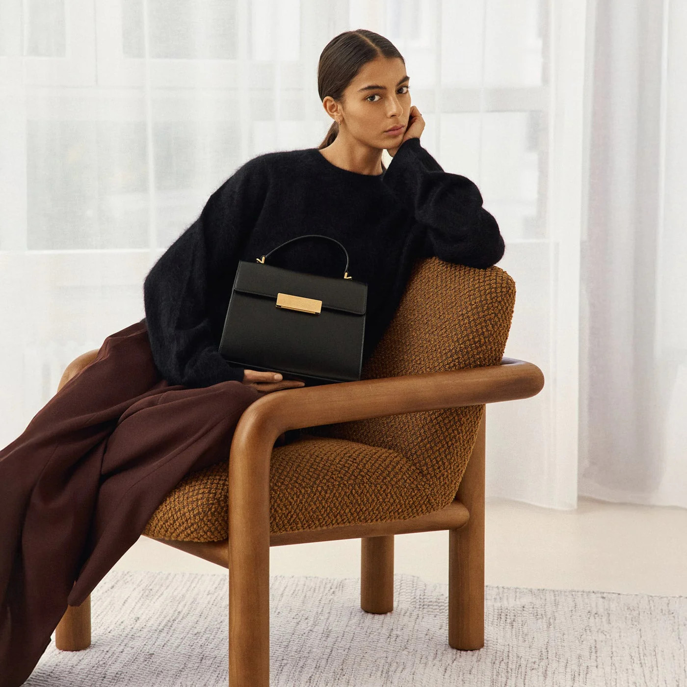 Capucine Gold Edition - Black Box Leather | ATELIERS AUGUSTE