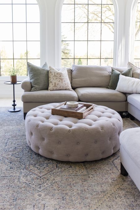 Family Room Styling

Home  Home decor  Home finds  Ottoman  Living room inspo  Family room  Accent table  Throw pillows  Neutral home  Modern home  Arched Manor

#LTKhome #LTKSeasonal