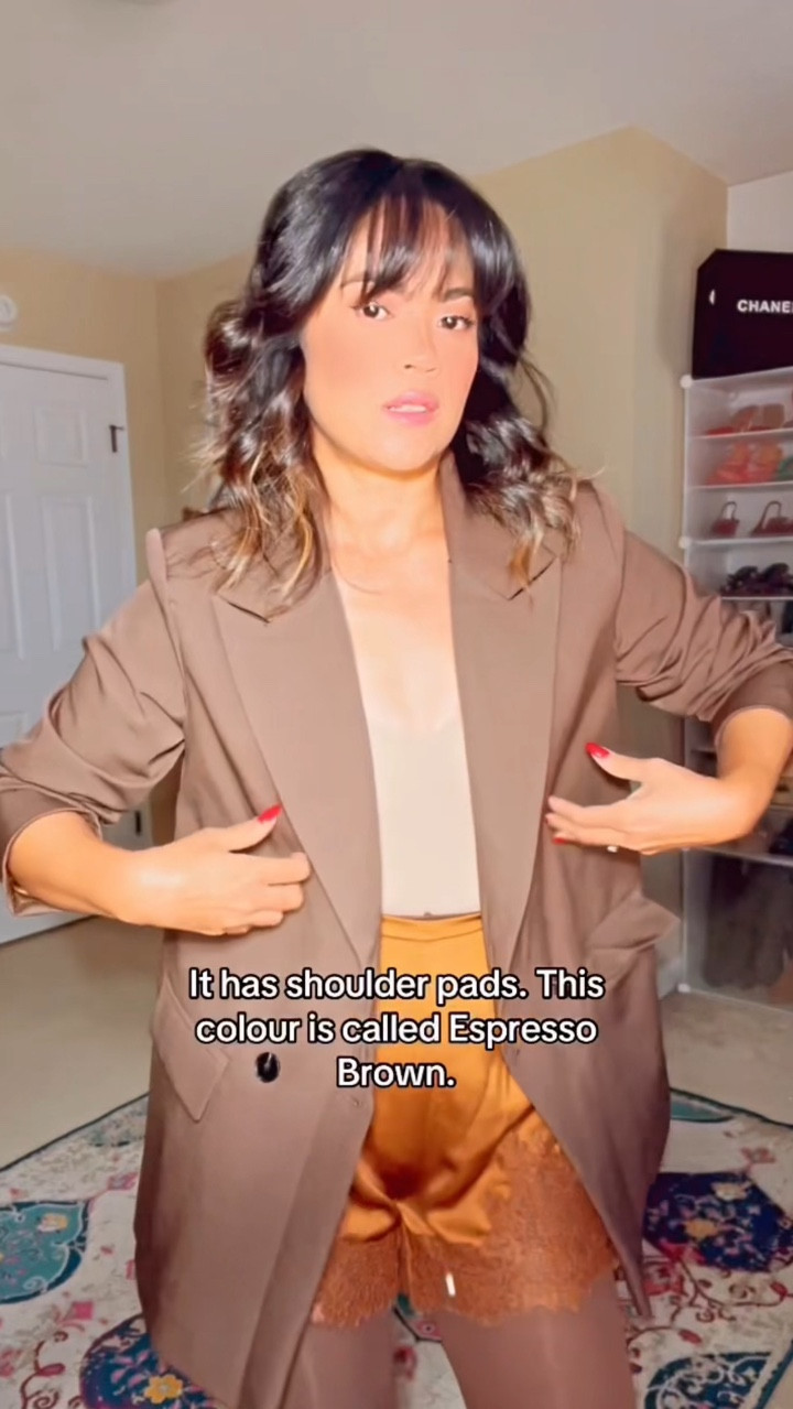 Comment “Shop” for the link.
This espresso brown blazer is super versatile — perfect for work or a night out. It’s surprisingly well-made.

#LTKFindsUnder50 #LTKWorkwear