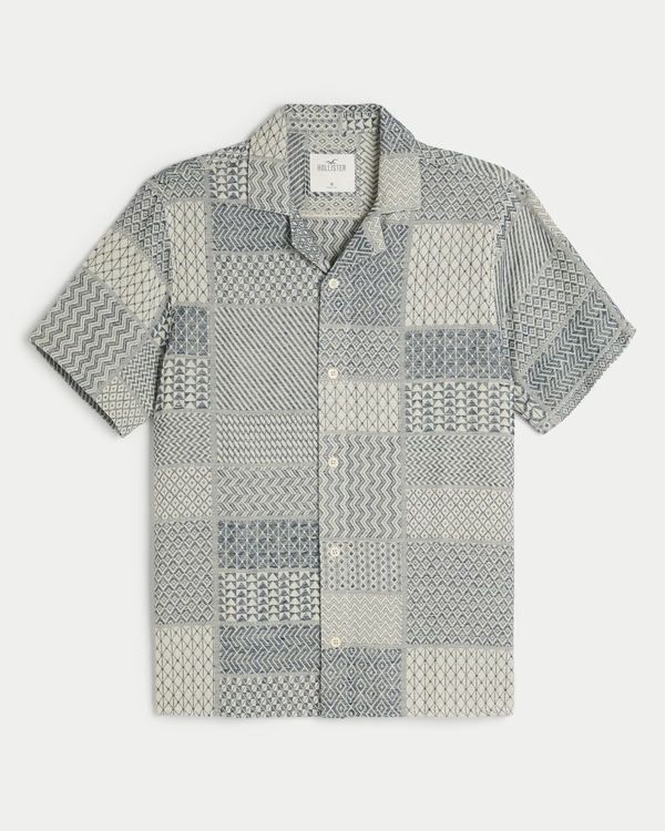 Short-Sleeve Jacquard Button-Through Shirt | Hollister (US)