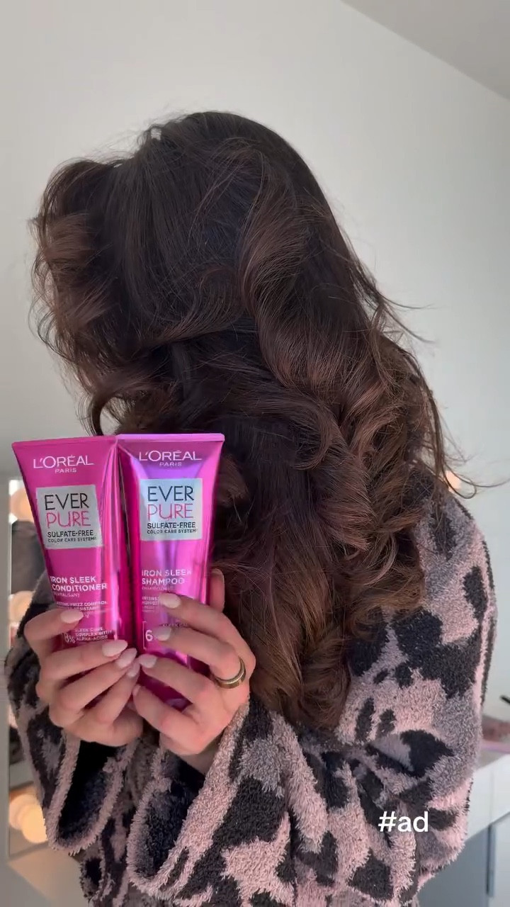 #ad Blowout looks so shiny & soft with the @lorealparis 3-step system ✨ #targetpartner #target @shop.ltk #liketkit #everpureironsleek #lorealparispartner lorealparishaircare

🔗🔗🔗: https://liketk.it/650aa