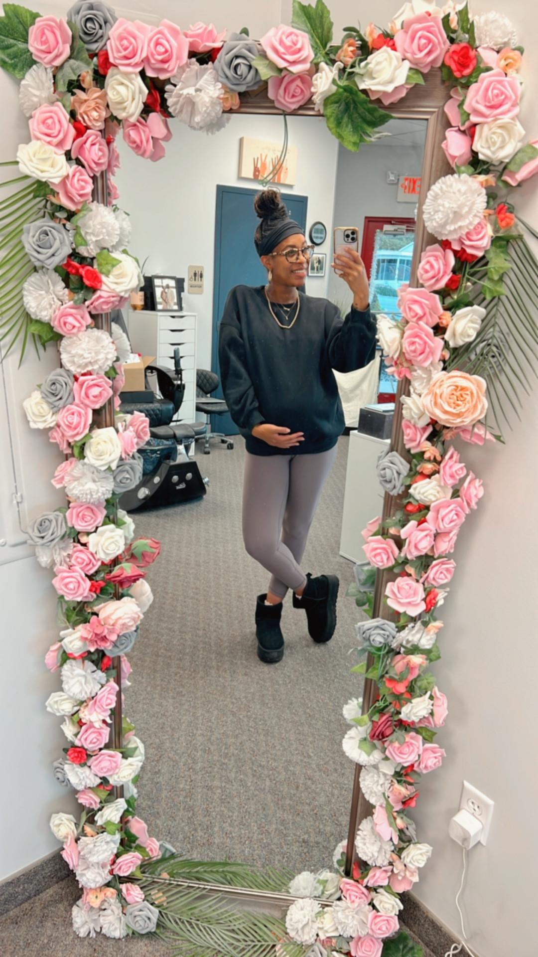 Cold weather uniform ✅ An oversized black sweatshirt (because I live for that comfy fit), the softest grey high-waisted leggings that hug the bump just right, and my go-to platform mini UGGs 🖤 I couldn’t wait to pull these out once the temps dropped, they’re that good!


#momstyle #comfort #boots

#LTKBump #LTKShoeCrush #LTKSeasonal