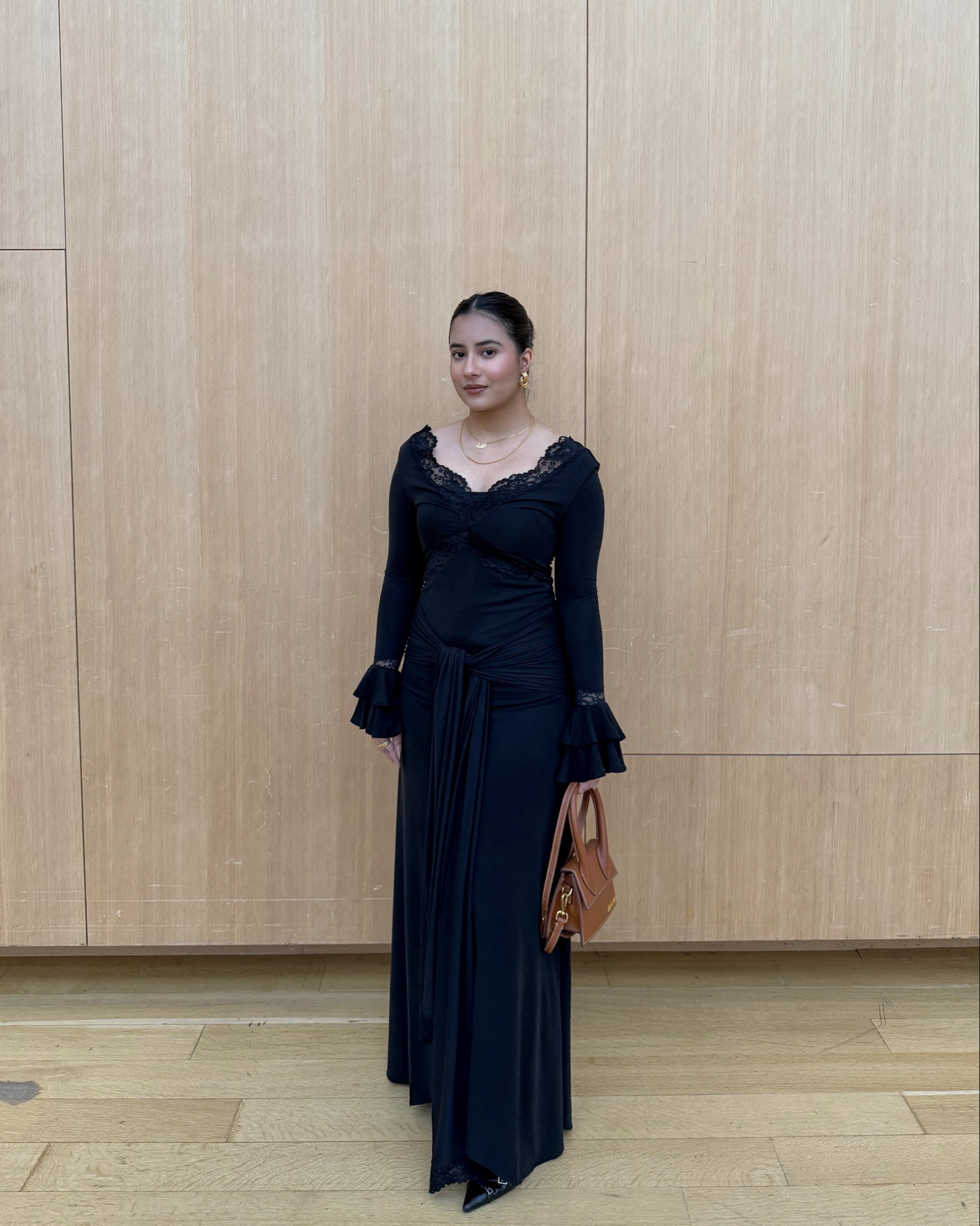 Lace Maxi Dress 

#LTKdresses #LTKcanada #LTKmodest