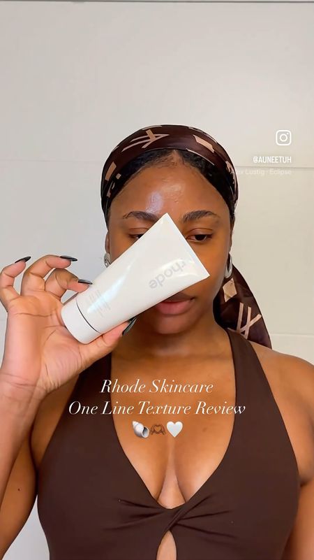 Rhode skincare texture review ✨

I loved a lot of things in the rhode kit and I loved how hydrating and soothing the each product is. These will be in my routine all year long 🐚🤍🫧

#LTKActive #LTKbeauty #LTKVideo
