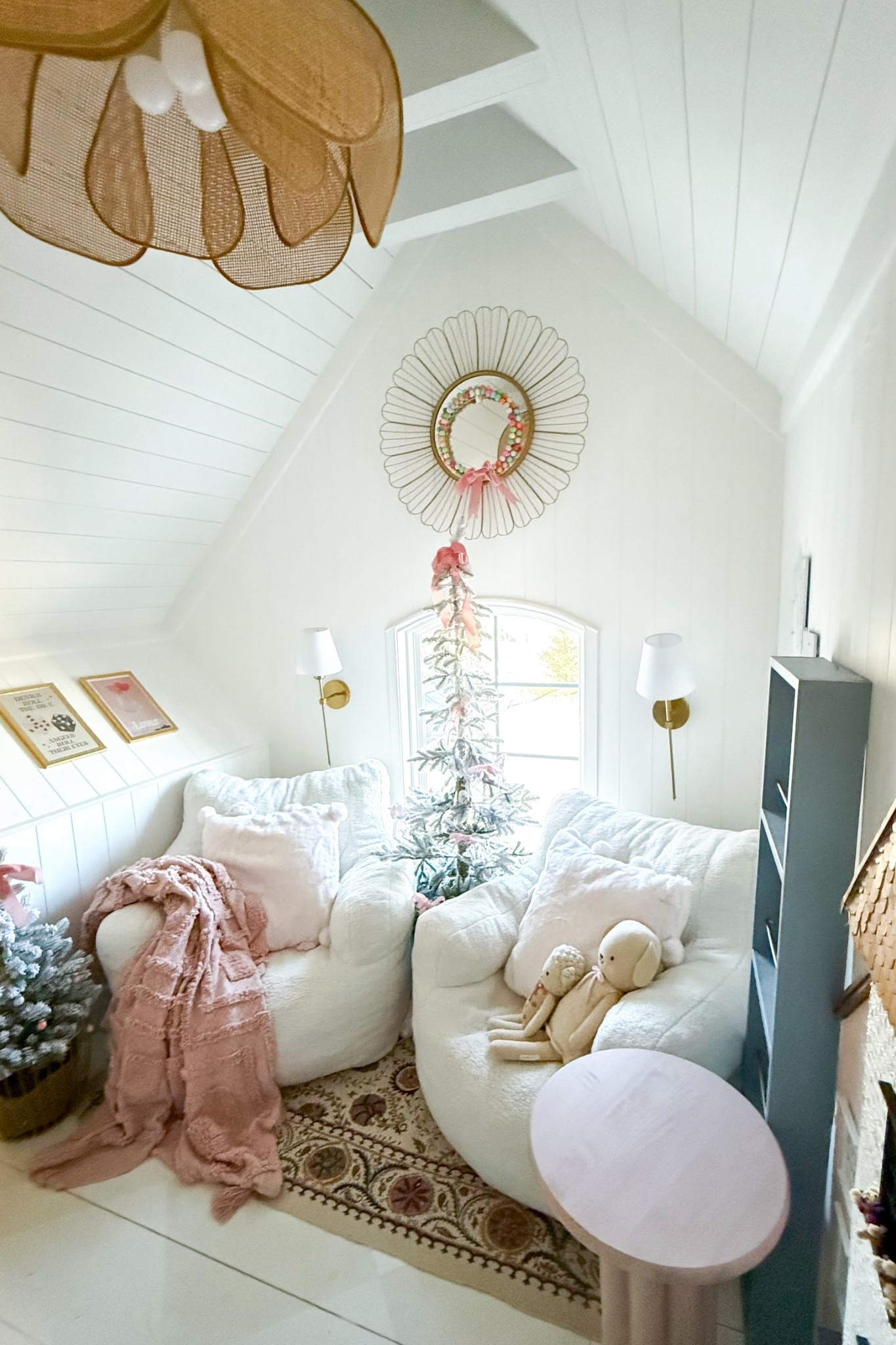 All the details I could find in the girls’ secret attic playroom 

#playroom #kidsroom 