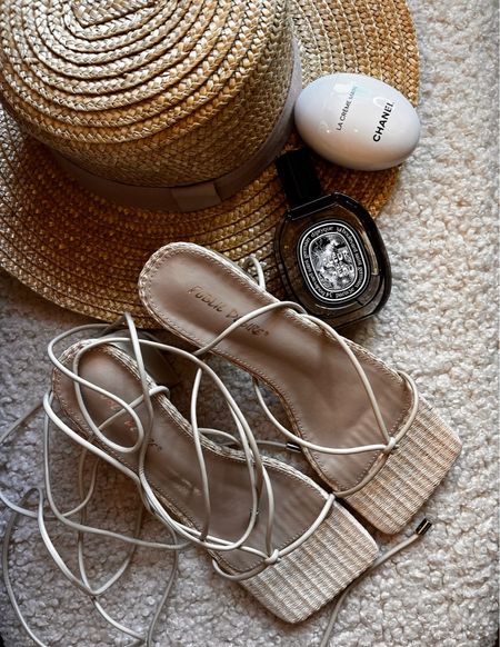 Dreaming of summer days….

#publicdesire #summer #chanel #diptyque #LTKxSpaceNK

#LTKSpringSale #LTKeurope #LTKstyletip