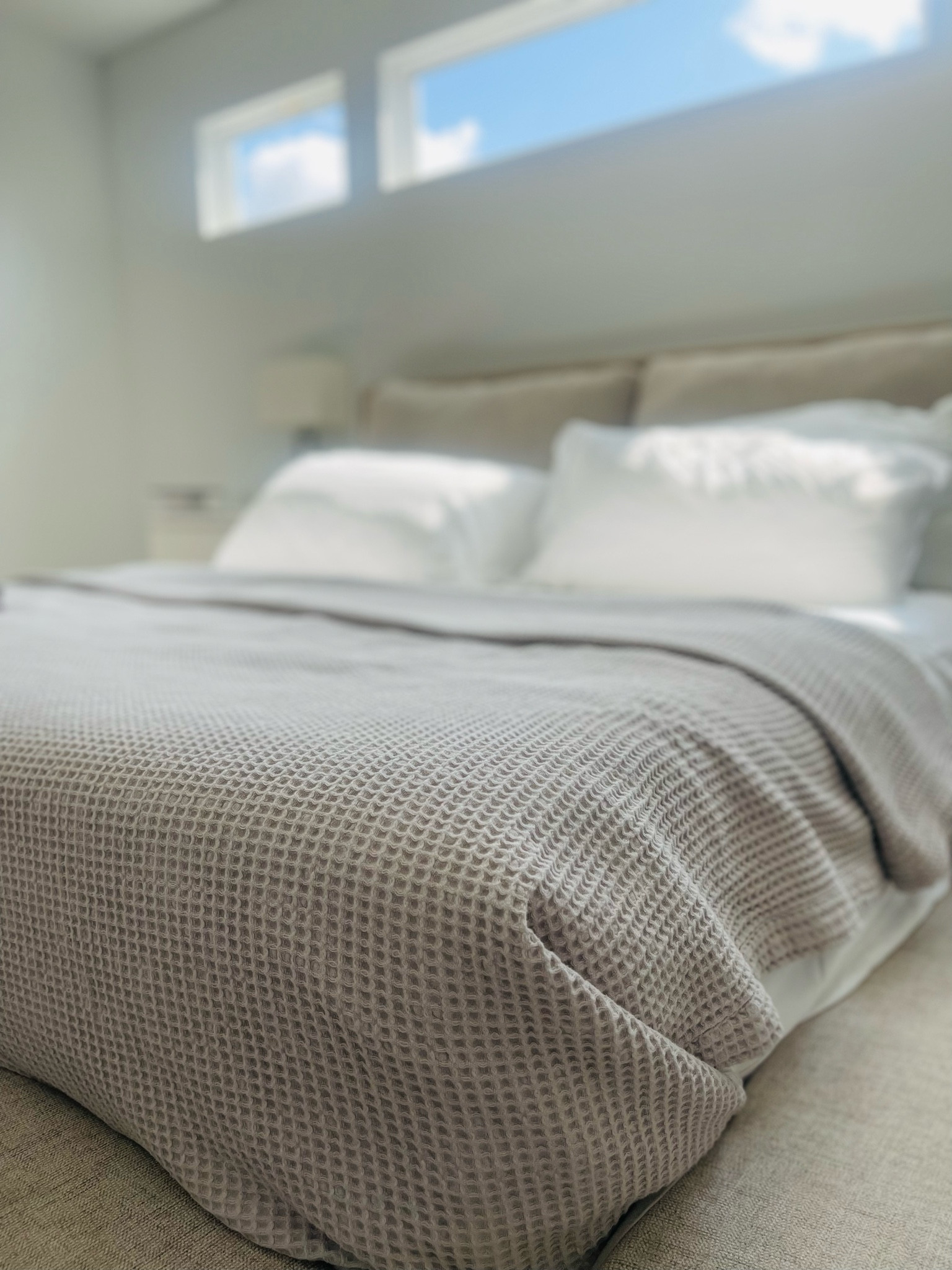 W A F F L E  K N I T  B L A N K E T
Its the perfect blanket for summer and a luxury dupe! 

#LTKhome #LTKFind #LTKfamily